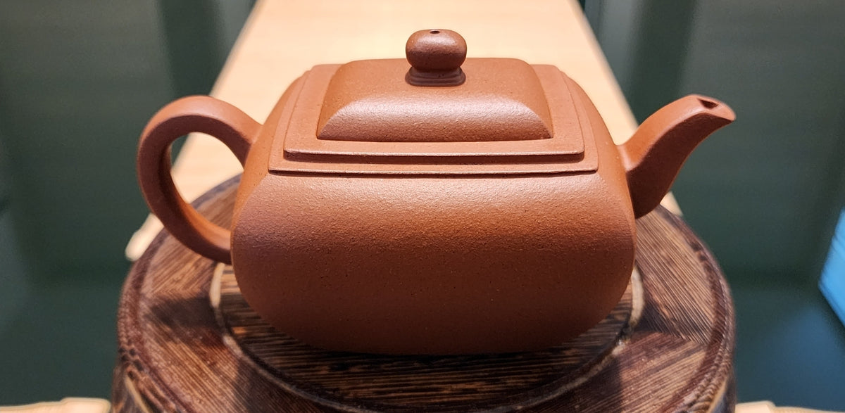 中国　古陶磁　陳鳴遠　朱泥　豚俑　陶俑　置物　V　9208AE 中国 古陶磁 陳鳴遠 朱泥 豚俑 陶俑 置物 V 9208AE - メルカリ