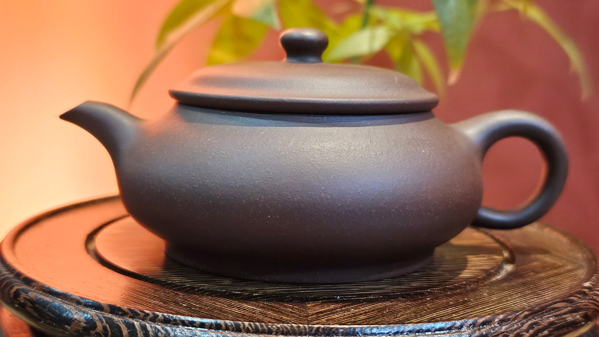 Ming Lu 明炉, 181.7ml, Lao Zi Ni 老紫泥, by Craftsman Jiang Bin 蒋斌 ...