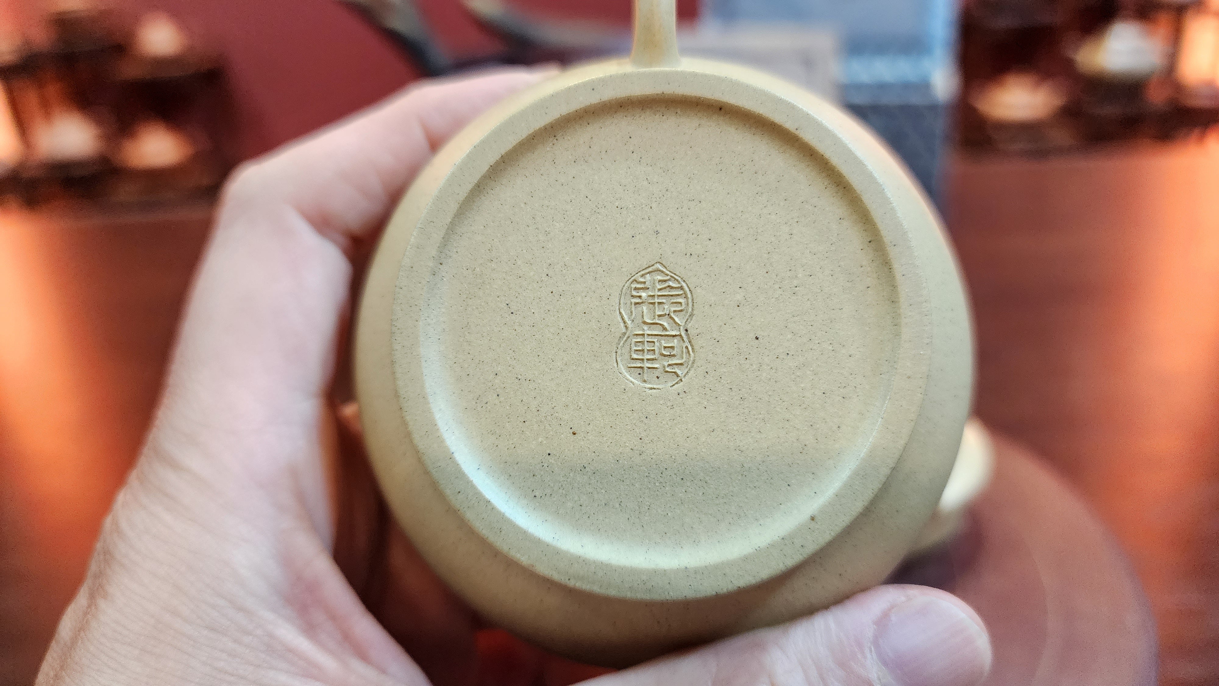 Shui Ping : Special : Exquisite *Thin-Walled*, 100% BenShan LüNi, SHUI PING Pot, 薄胎, 本山绿泥, 水平壶  made by L4 Assoc Master Artist Zhang Ke 助理工艺美术师, 张轲。- commissioned in Feb 2023 for our Italian Tea Master and Professor at University of Milan.