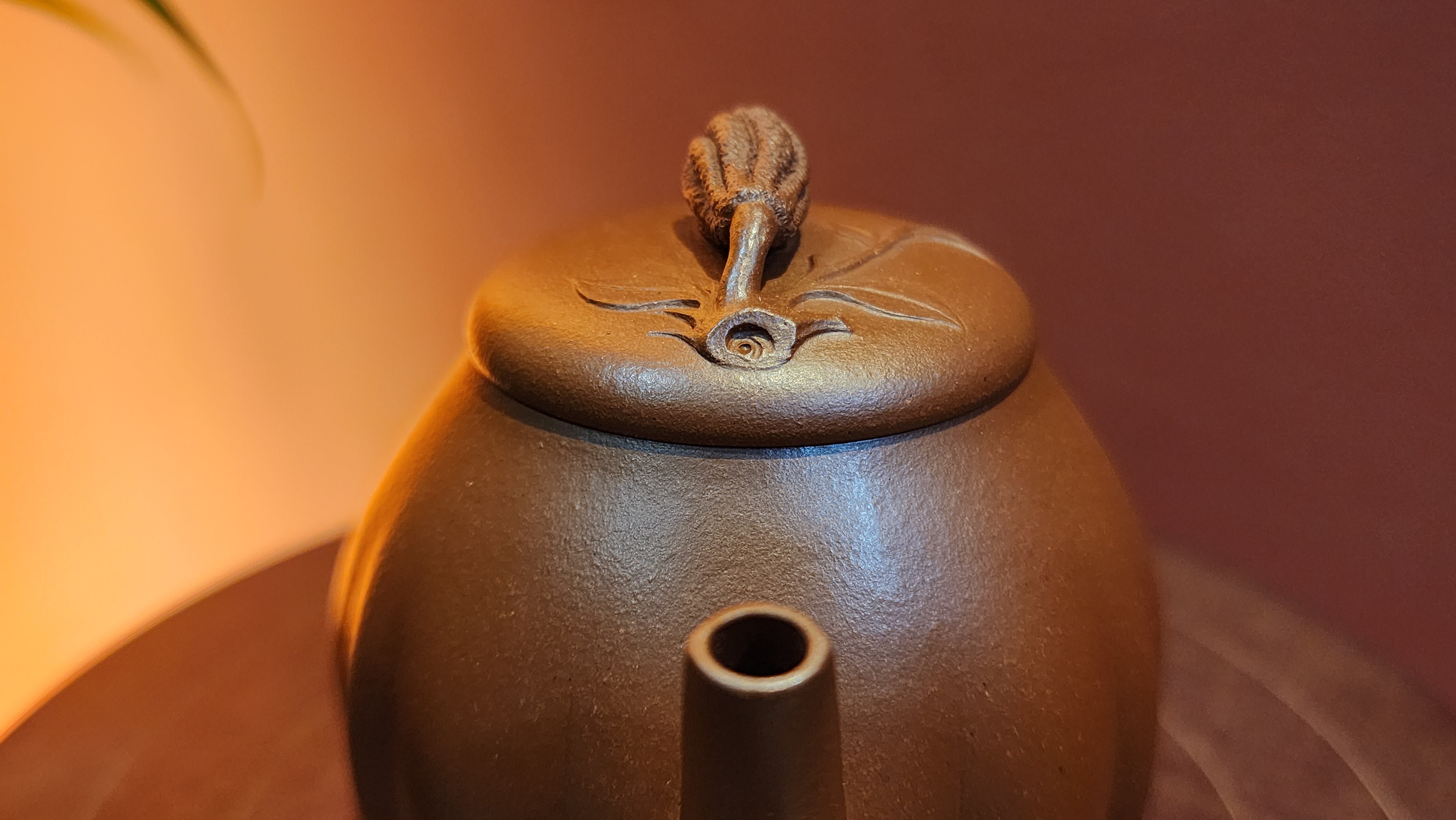 Fo Shou 佛手, 161.9ml, BenShan ZhuNi 本山朱泥, by Craftsman Wu Peng 吴鹏。Segmental-Corollary + Minimal Ornate Class Pot.