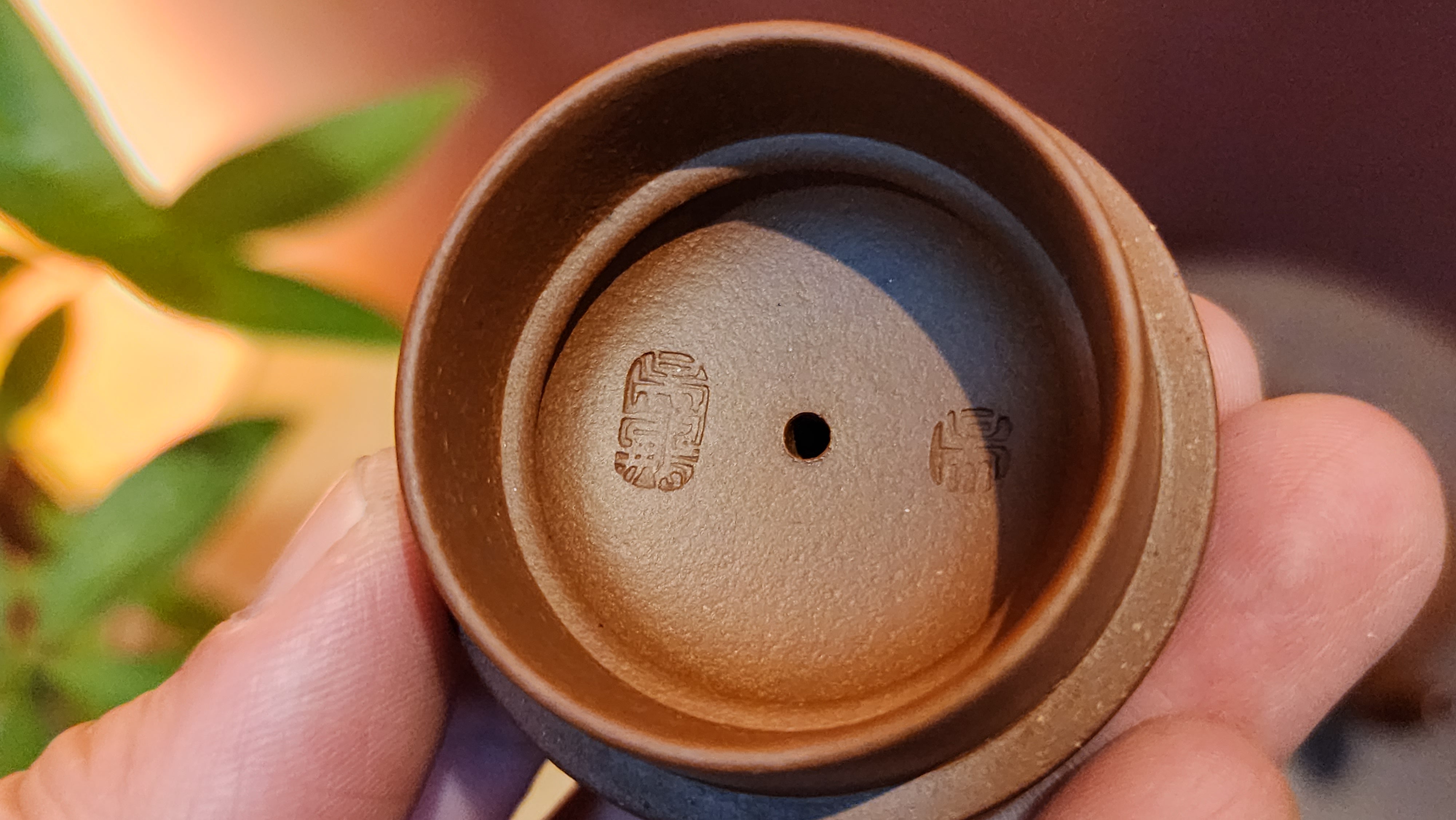 Fo Shou 佛手, 161.8ml, BenShan ZhuNi 本山朱泥, by Craftsman Wu Peng 吴鹏。Segmental-Corollary + Minimal Ornate Class Pot.