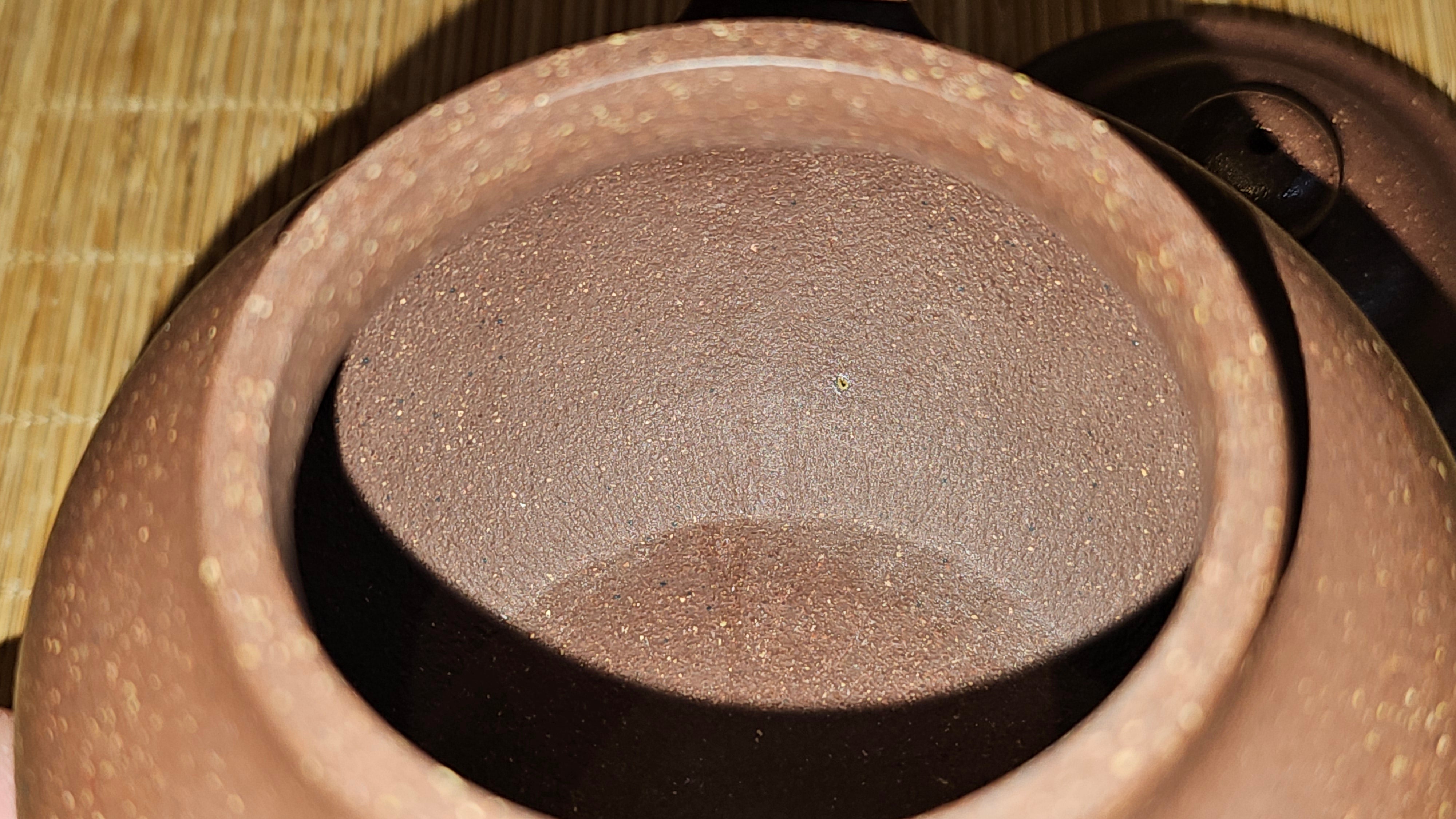 Lian Zi 莲子, 265.2ml, Lao Zi Ni 老紫泥 (Particular High Graininess, and Low Sieve Count), by Craftsman Chen Fa Chu 陈法初。