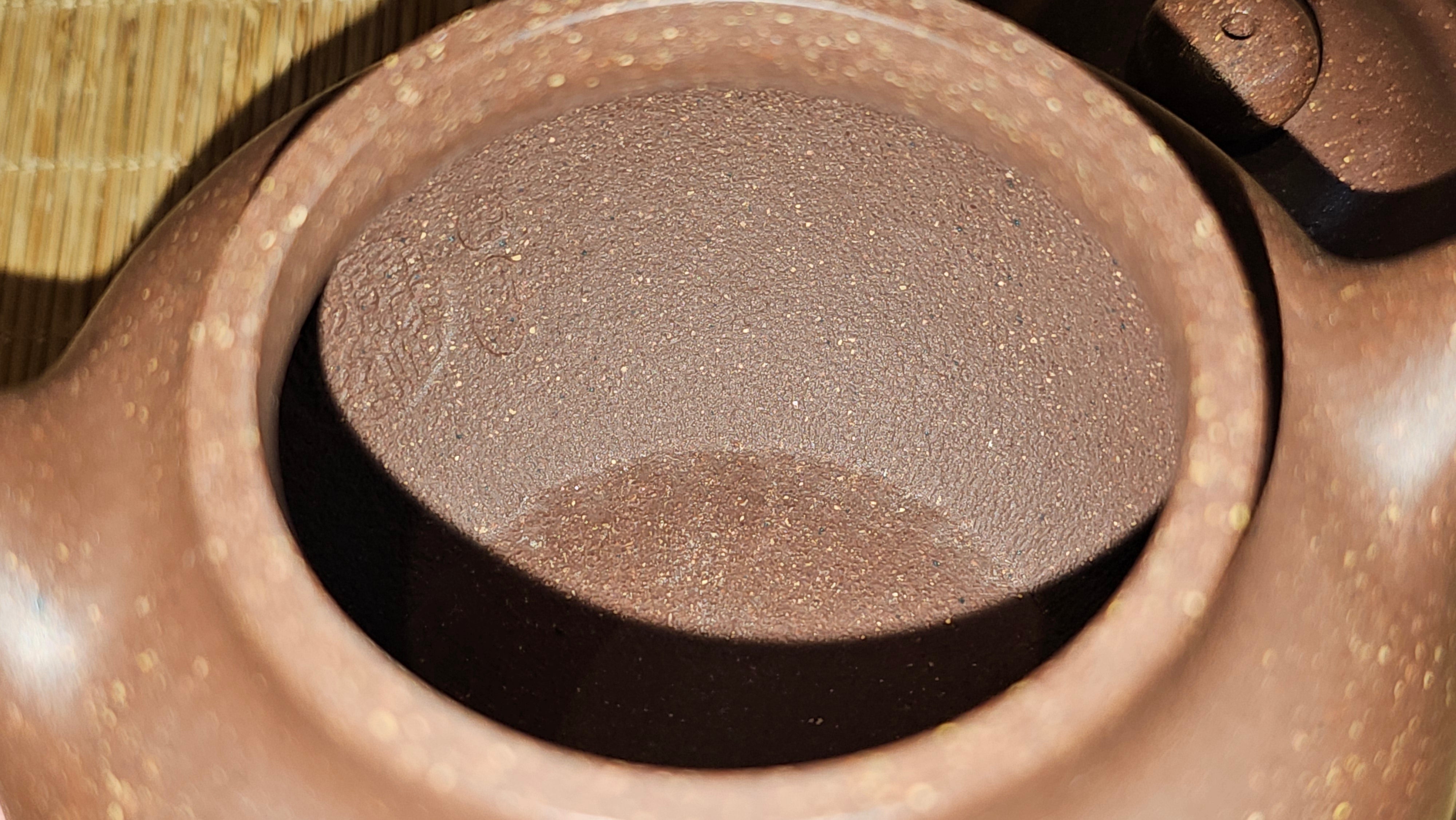 Lian Zi 莲子, 265.2ml, Lao Zi Ni 老紫泥 (Particular High Graininess, and Low Sieve Count), by Craftsman Chen Fa Chu 陈法初。