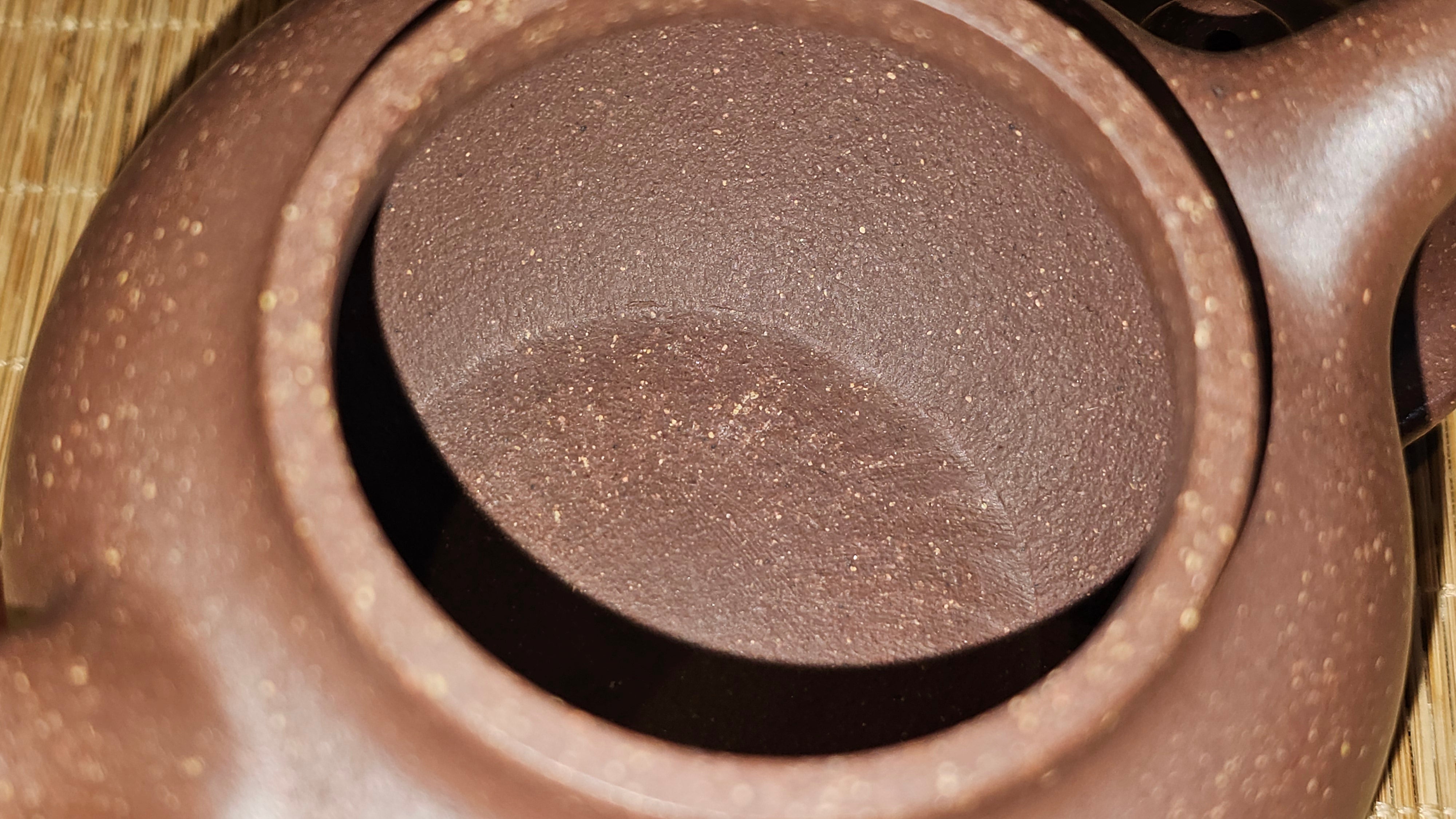 Lian Zi 莲子, 265.2ml, Lao Zi Ni 老紫泥 (Particular High Graininess, and Low Sieve Count), by Craftsman Chen Fa Chu 陈法初。