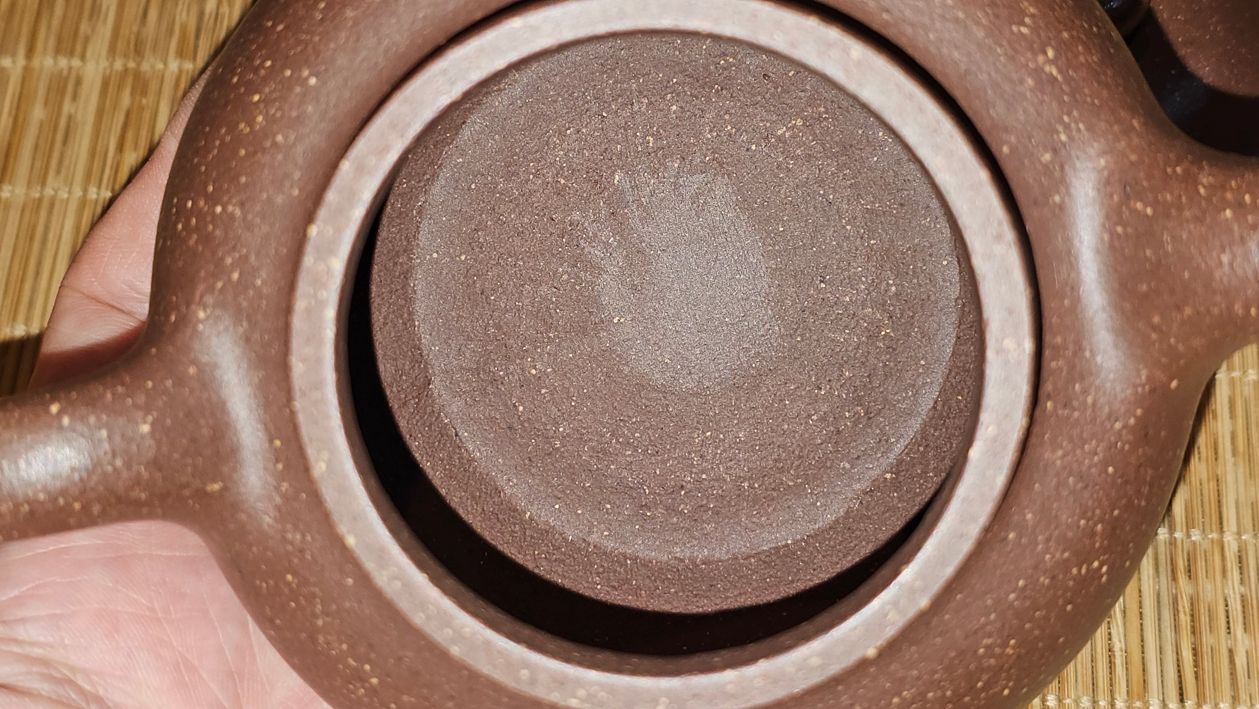 Lian Zi 莲子, 265.2ml, Lao Zi Ni 老紫泥 (Particular High Graininess, and Low Sieve Count), by Craftsman Chen Fa Chu 陈法初。