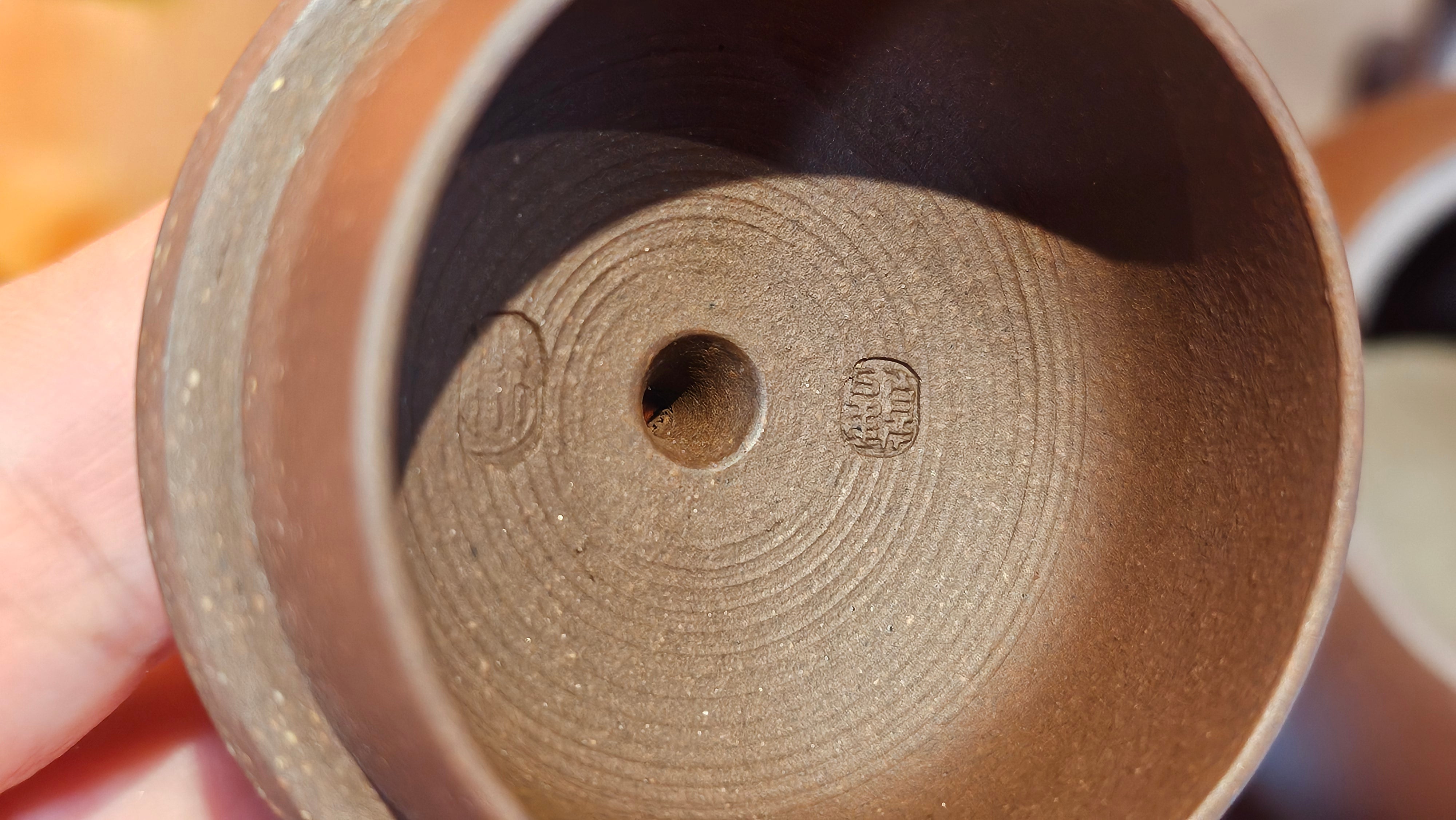 Xi Shi 西施, 156.8ml, Lao Zi Ni 老紫泥, by Craftsman Gu Xiao Ming 顾小明。