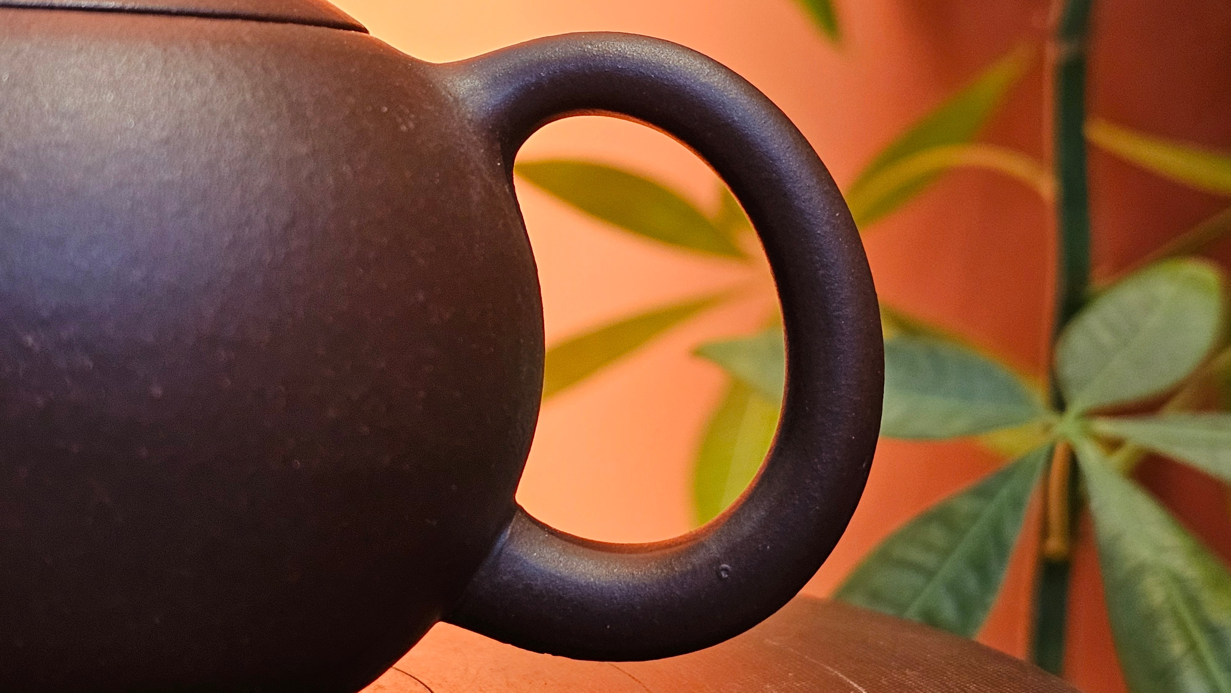 Xi Shi 西施, 156.8ml, Lao Zi Ni 老紫泥, by Craftsman Gu Xiao Ming 顾小明。