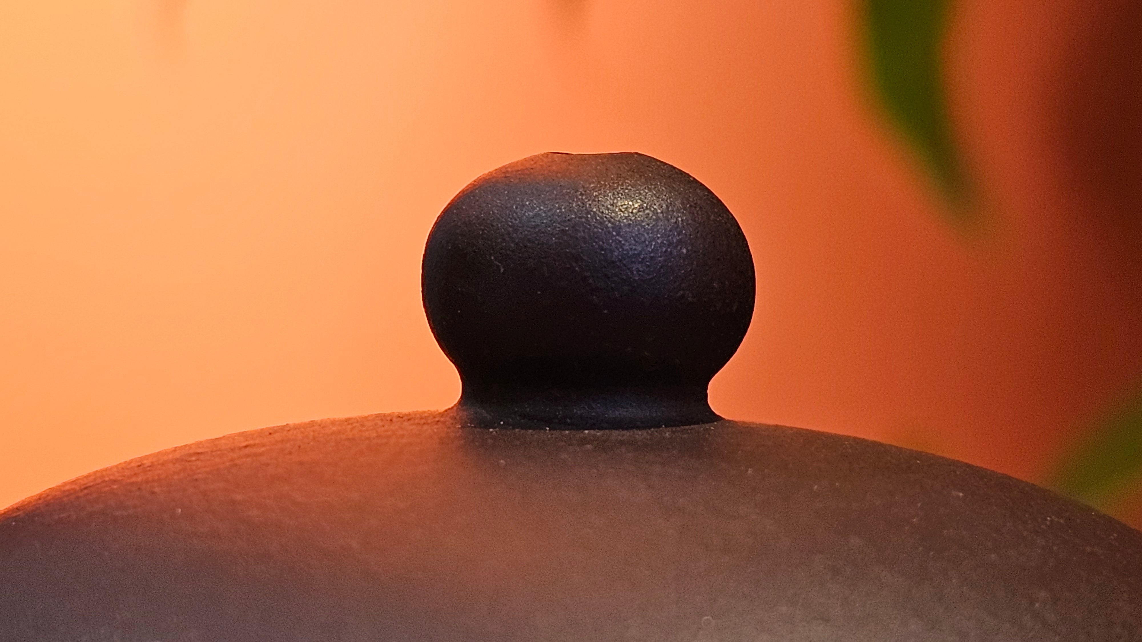 Xi Shi 西施, 156.8ml, Lao Zi Ni 老紫泥, by Craftsman Gu Xiao Ming 顾小明。