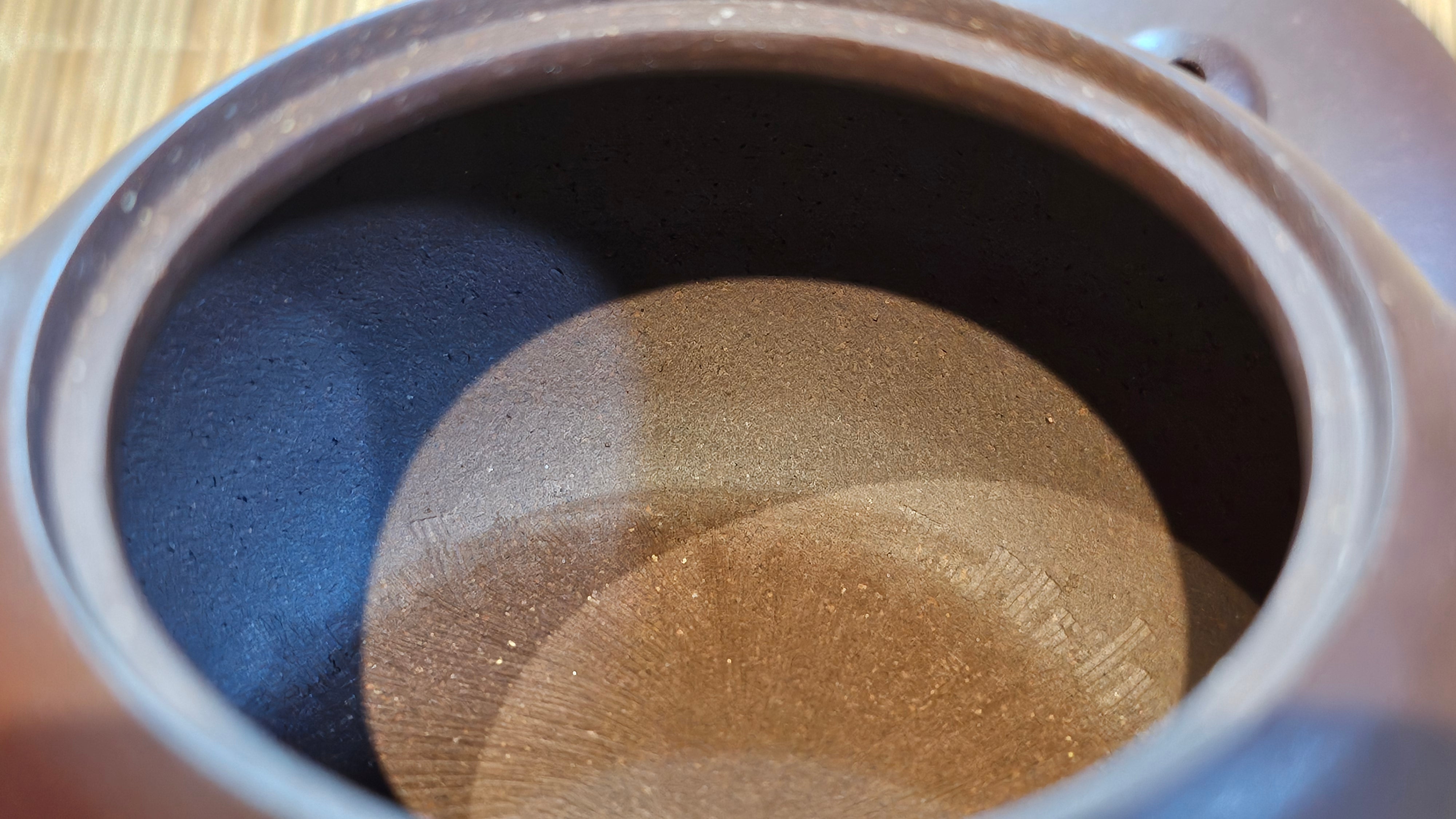 Xi Shi 西施, 156.8ml, Lao Zi Ni 老紫泥, by Craftsman Gu Xiao Ming 顾小明。