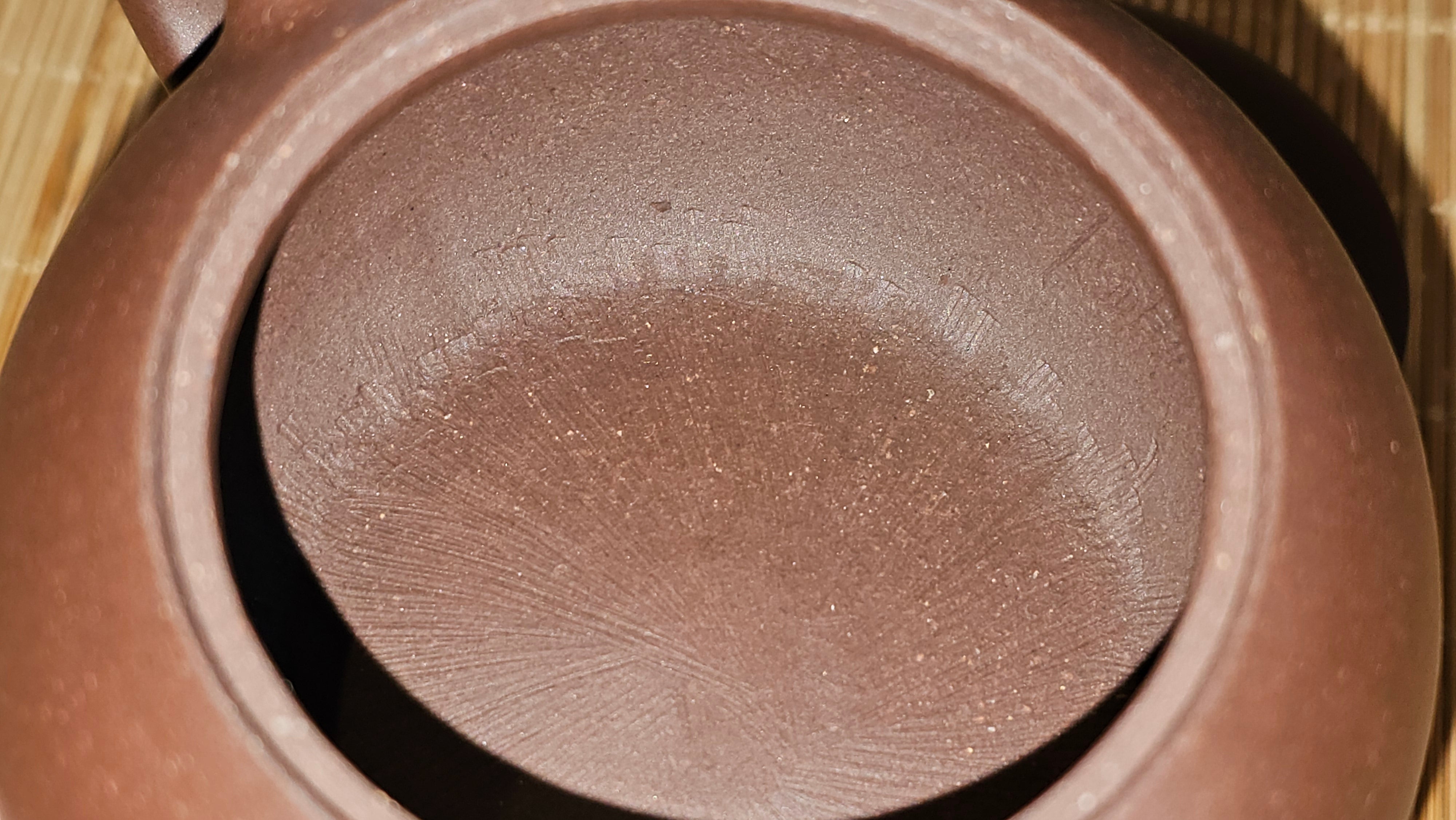 Xi Shi 西施, 156.8ml, Lao Zi Ni 老紫泥, by Craftsman Gu Xiao Ming 顾小明。