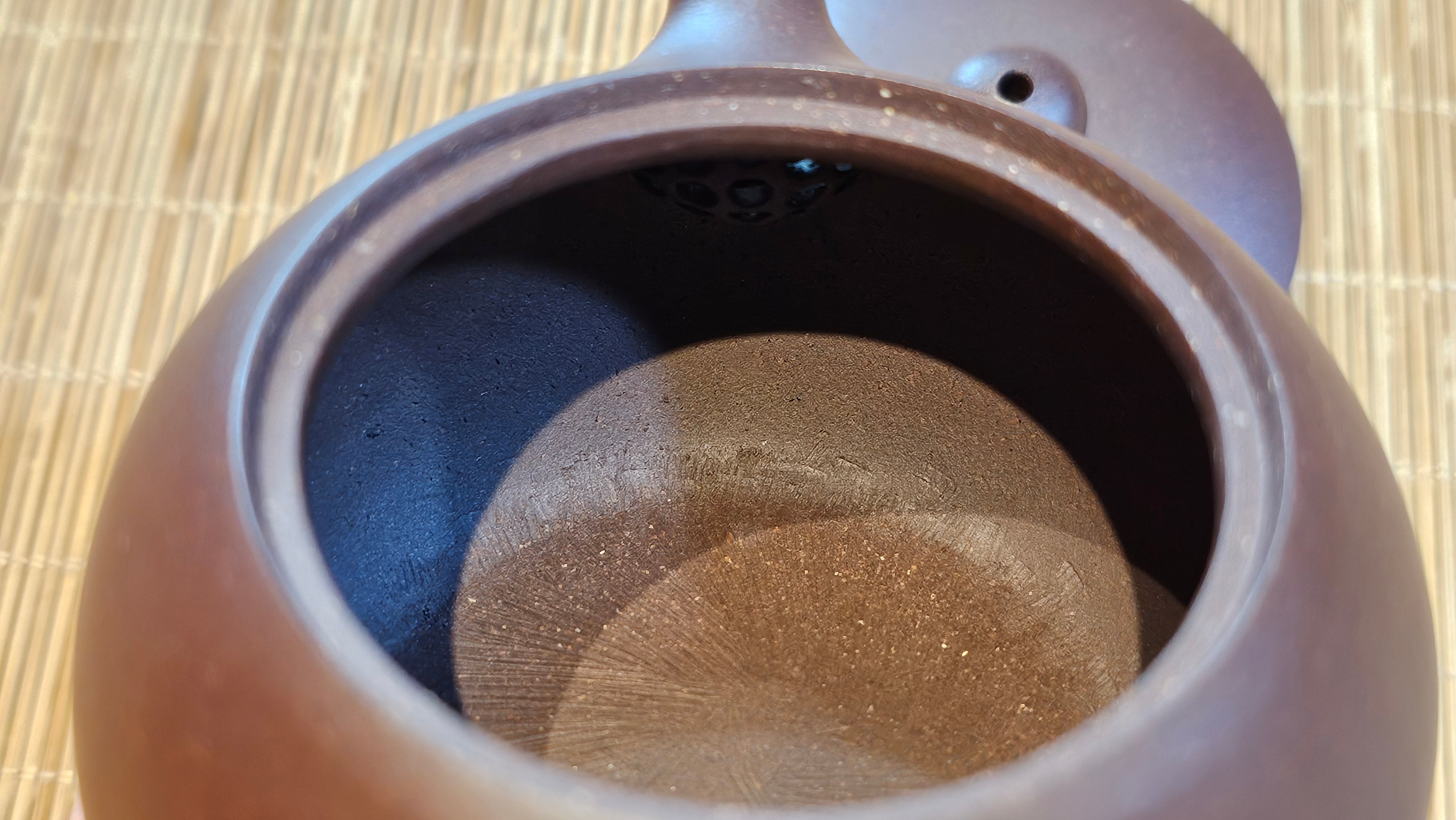 Xi Shi 西施, 156.8ml, Lao Zi Ni 老紫泥, by Craftsman Gu Xiao Ming 顾小明。