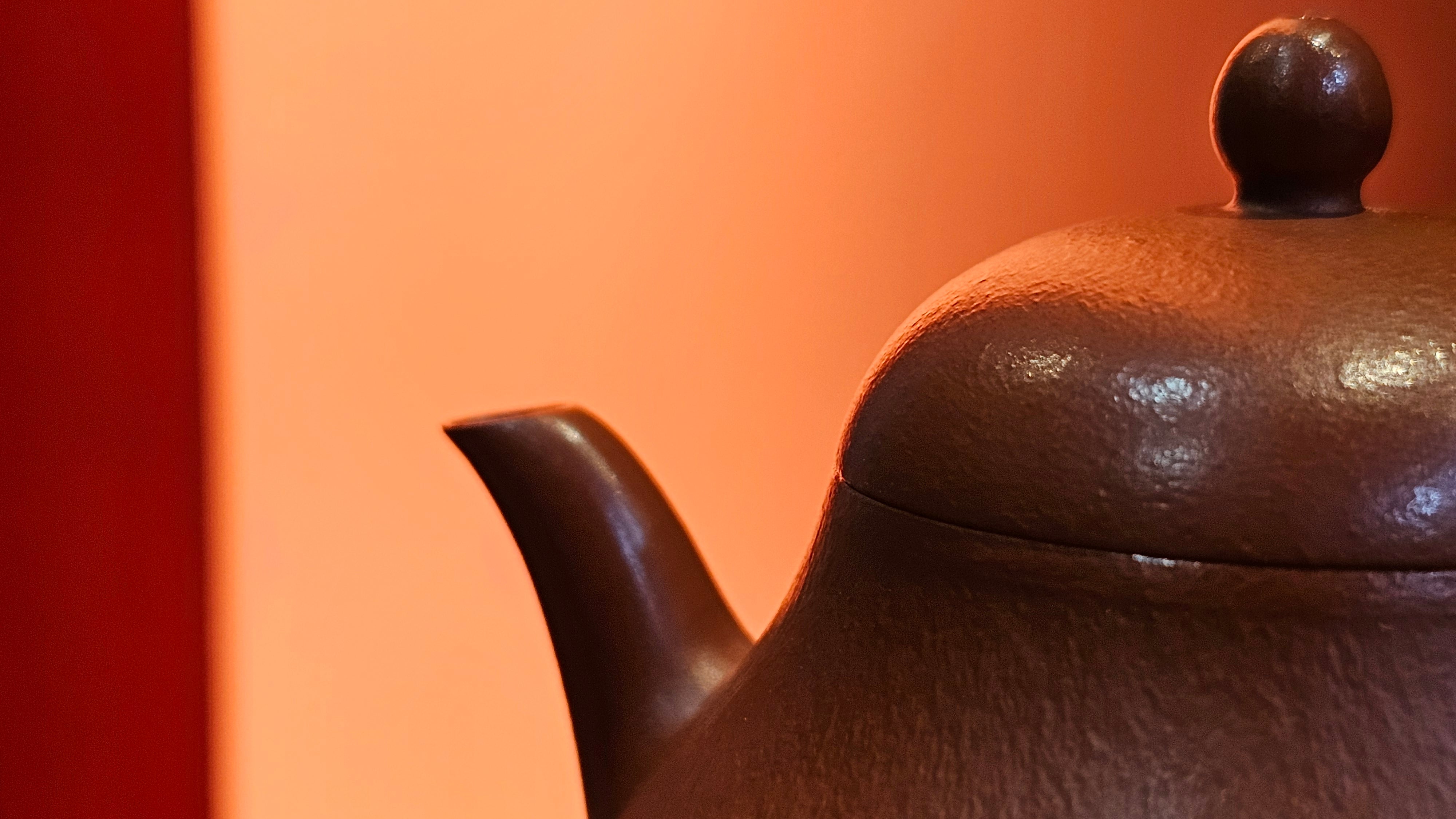 Qiu Shui 秋水 ~ "Autumn Waters" , 126.1ml, Xiao Mei Yao Zhu Ni 小煤窑朱泥,  by our Collaborative Senior Craftsman Wang Hui 王慧。