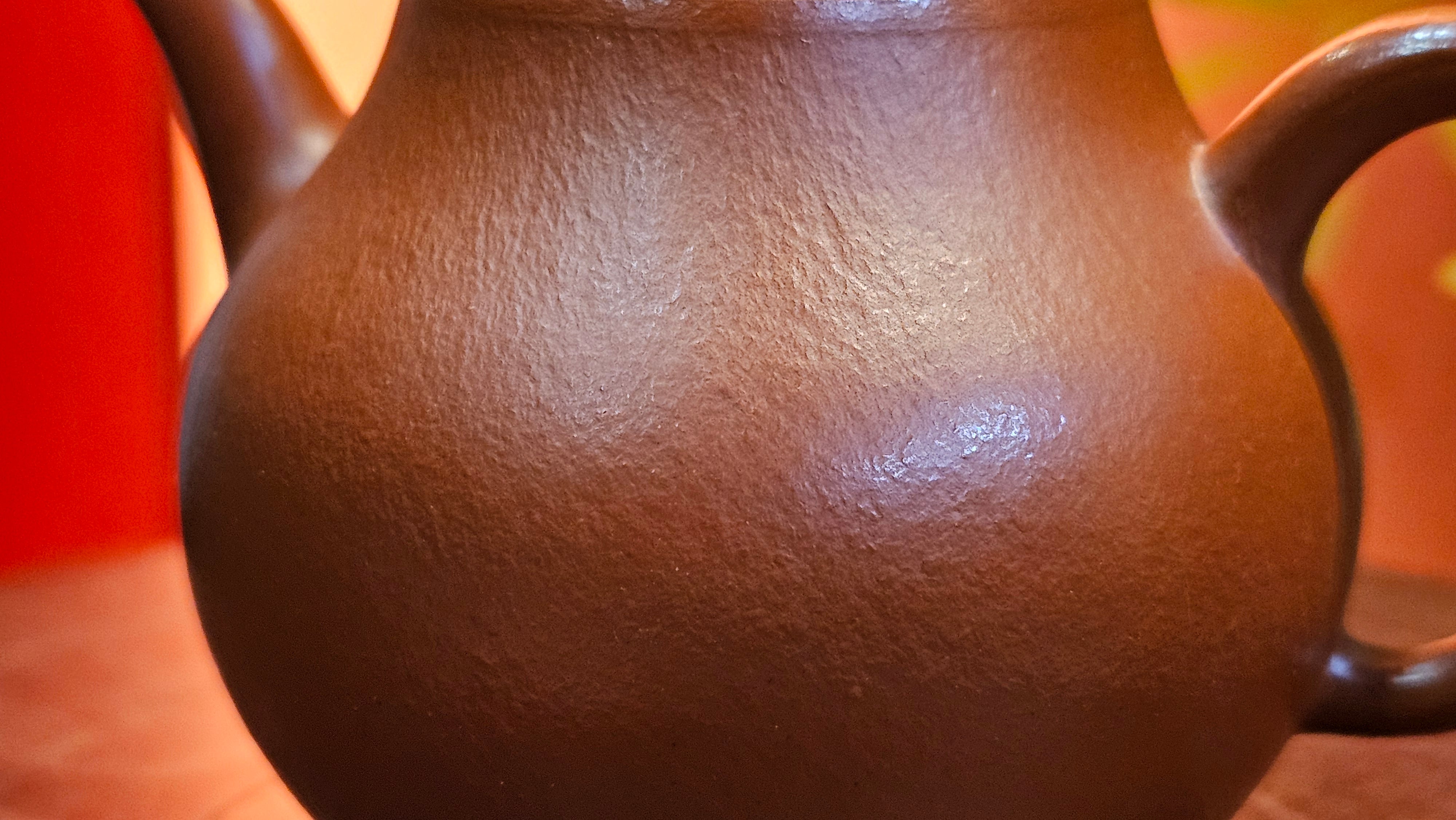 Qiu Shui 秋水 ~ "Autumn Waters" , 126.1ml, Xiao Mei Yao Zhu Ni 小煤窑朱泥,  by our Collaborative Senior Craftsman Wang Hui 王慧。