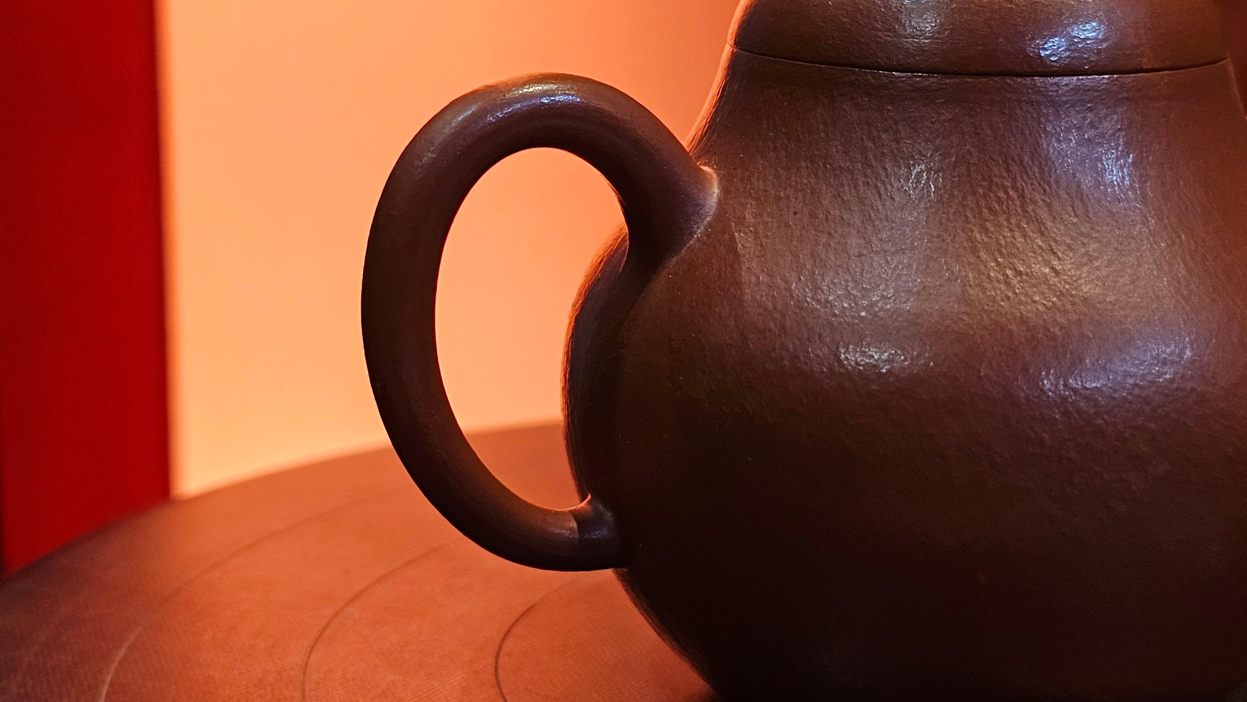 Qiu Shui 秋水 ~ "Autumn Waters" , 126.1ml, Xiao Mei Yao Zhu Ni 小煤窑朱泥,  by our Collaborative Senior Craftsman Wang Hui 王慧。