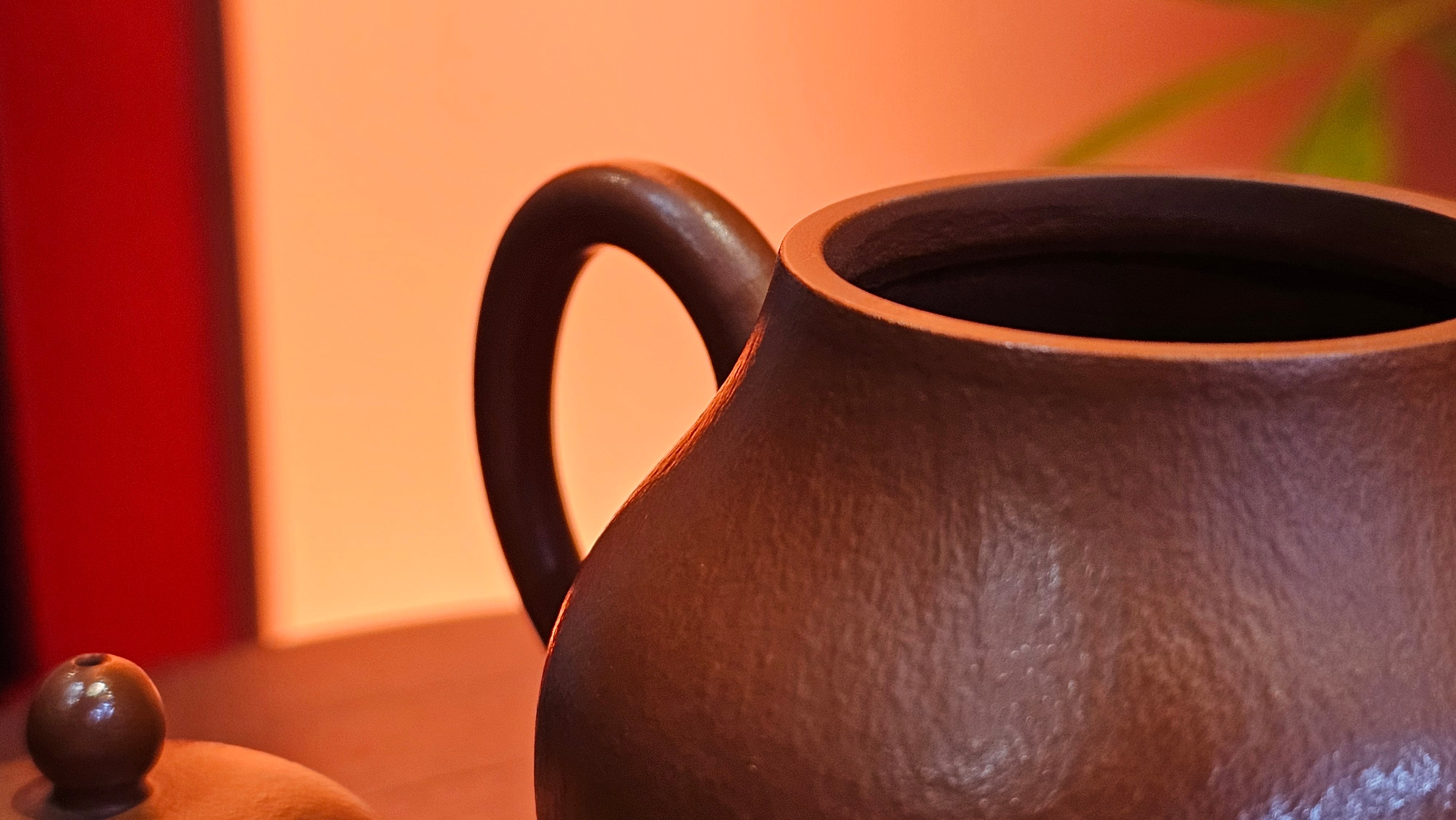 Qiu Shui 秋水 ~ "Autumn Waters" , 126.1ml, Xiao Mei Yao Zhu Ni 小煤窑朱泥,  by our Collaborative Senior Craftsman Wang Hui 王慧。