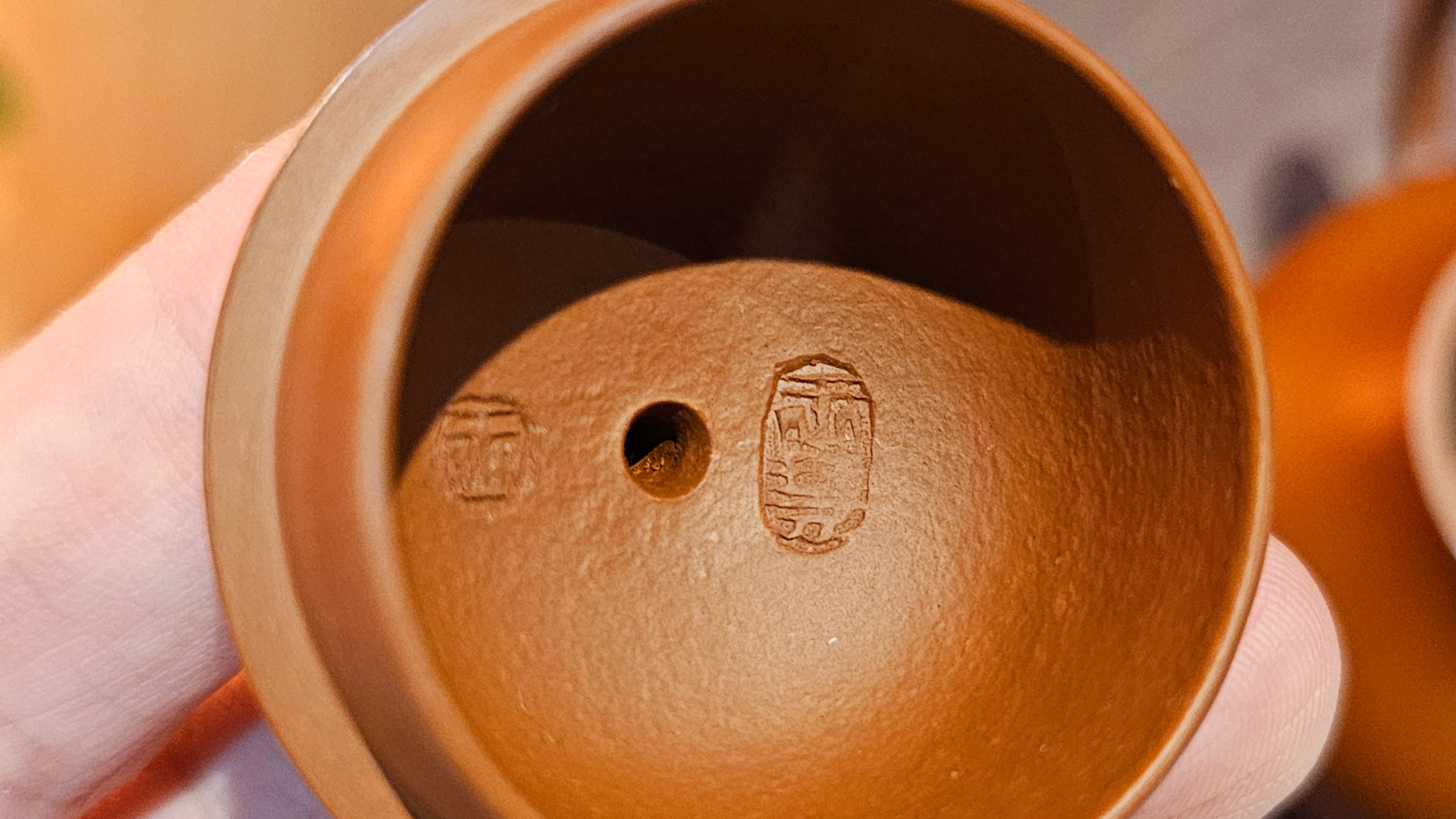 Qiu Shui 秋水 ~ "Autumn Waters" , 126.1ml, Xiao Mei Yao Zhu Ni 小煤窑朱泥,  by our Collaborative Senior Craftsman Wang Hui 王慧。