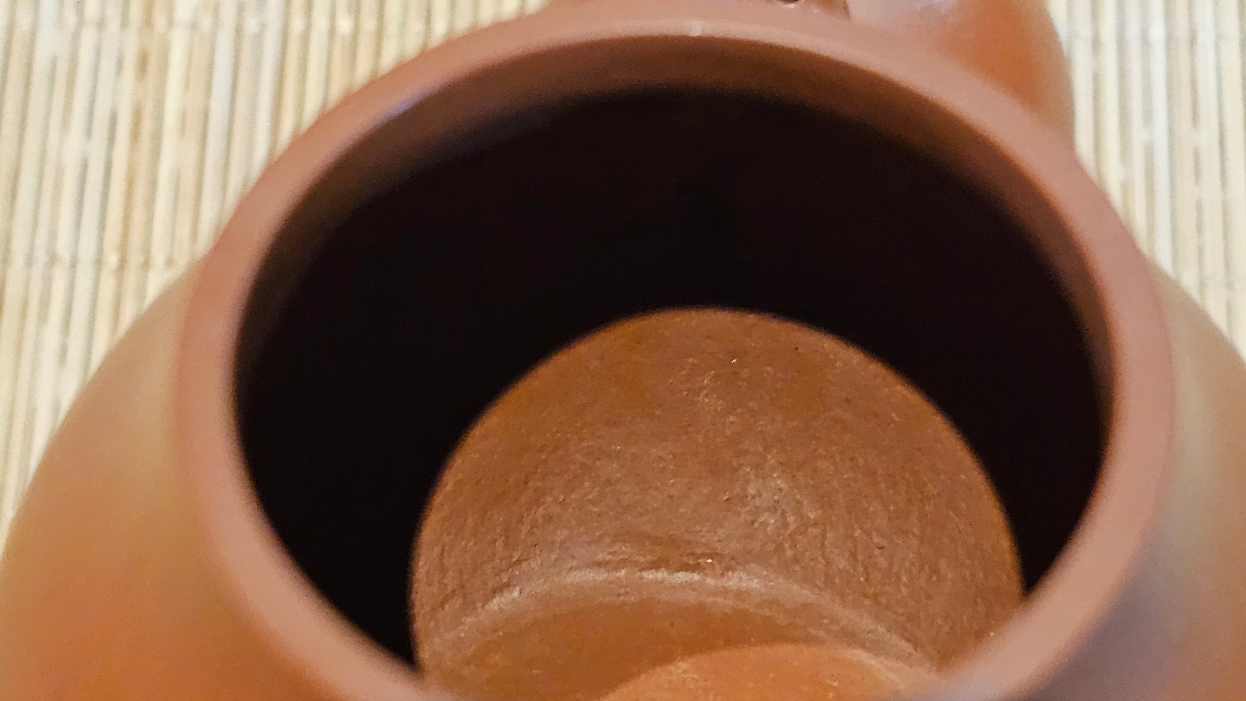 Qiu Shui 秋水 ~ "Autumn Waters" , 126.1ml, Xiao Mei Yao Zhu Ni 小煤窑朱泥,  by our Collaborative Senior Craftsman Wang Hui 王慧。