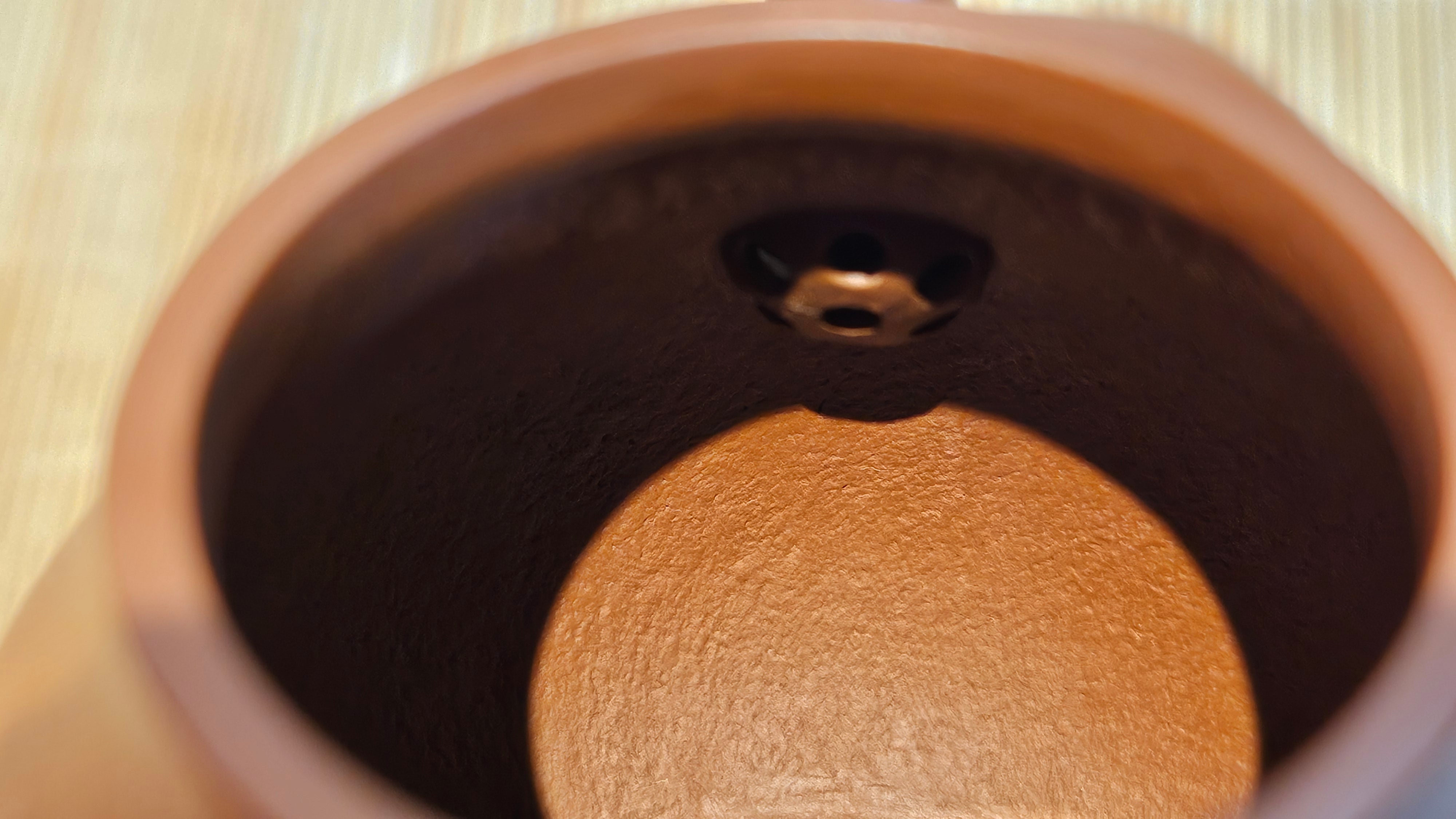 Qiu Shui 秋水 ~ "Autumn Waters" , 126.1ml, Xiao Mei Yao Zhu Ni 小煤窑朱泥,  by our Collaborative Senior Craftsman Wang Hui 王慧。