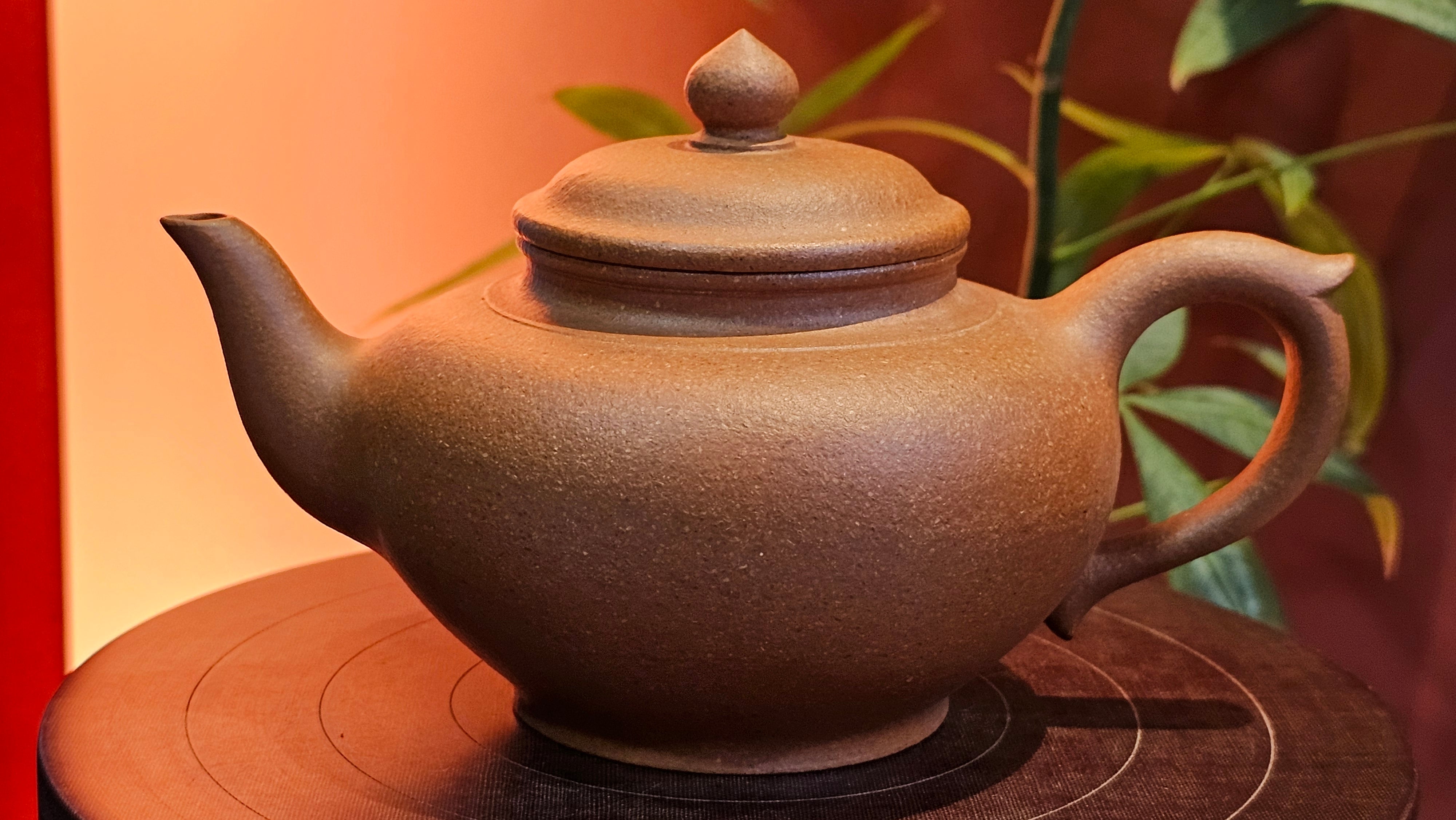 Xiao Ying 笑樱, 275.0ml, Huang Jiang Po Ni 黄降坡泥, by our Collaborative Craftsman Chen Fa Chu 陈法初 ~ Congratulations to Mr R.L., 1802hrs 6th June 2025, Flintridge, CA.