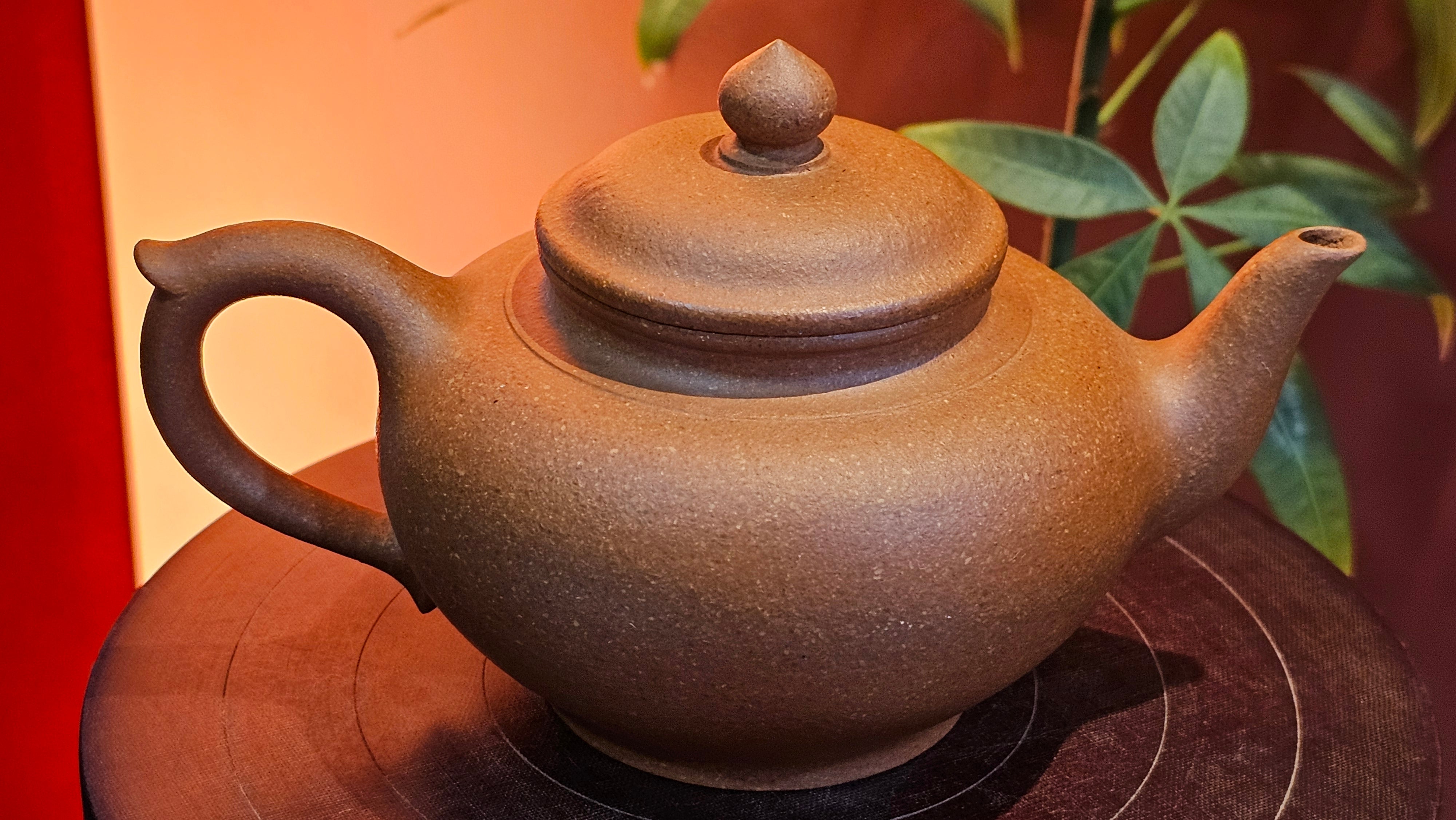 Xiao Ying 笑樱, 275.0ml, Huang Jiang Po Ni 黄降坡泥, by our Collaborative Craftsman Chen Fa Chu 陈法初 ~ Congratulations to Mr R.L., 1802hrs 6th June 2025, Flintridge, CA.