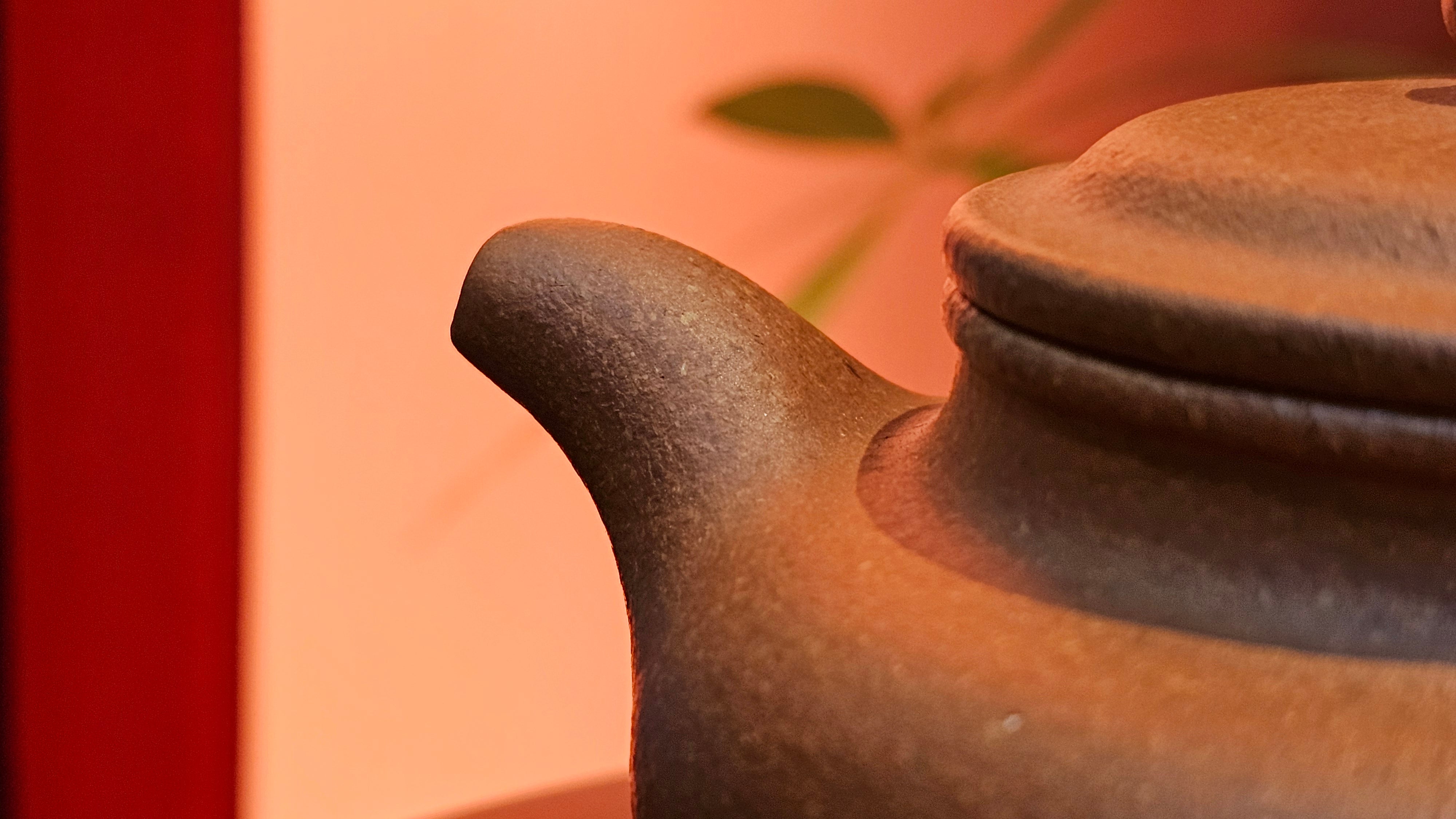 Fang Gu 仿古, 204.5ml, Huang Jiang Po Ni 黄降坡泥, by our Collaborative Craftsman Chen Fa Chu 陈法初 。