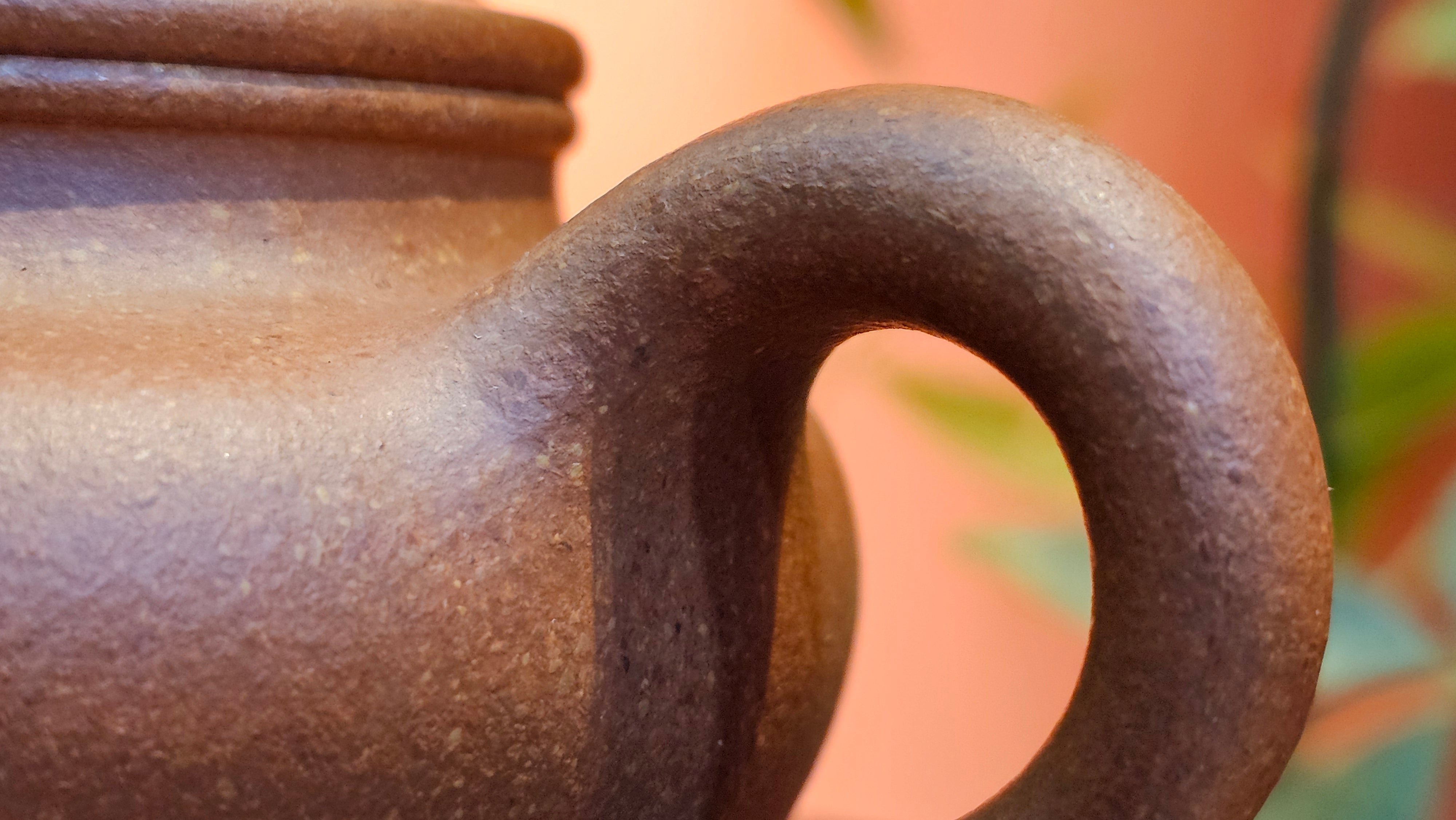 Fang Gu 仿古, 204.5ml, Huang Jiang Po Ni 黄降坡泥, by our Collaborative Craftsman Chen Fa Chu 陈法初 。