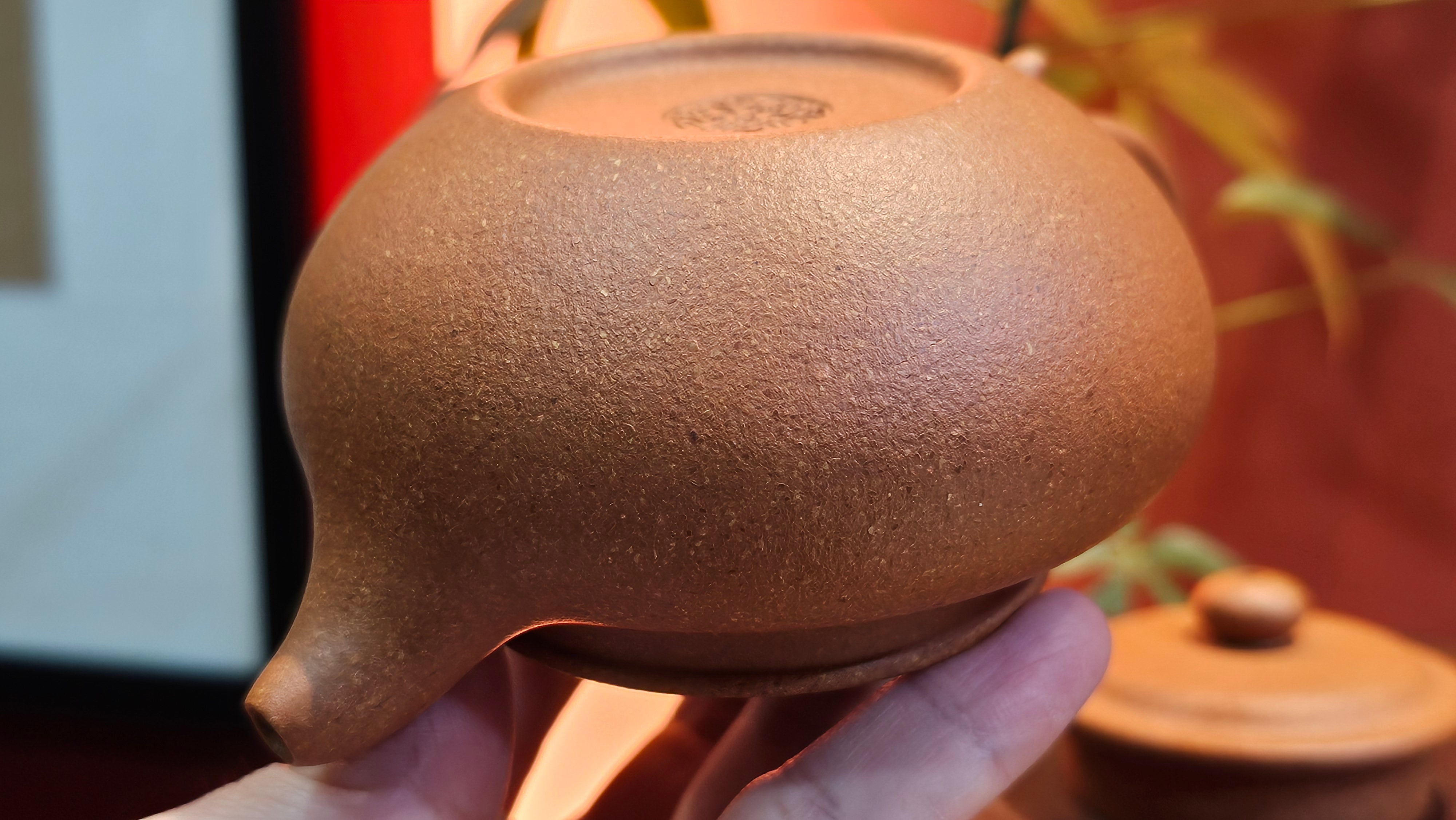 Fang Gu 仿古, 204.5ml, Huang Jiang Po Ni 黄降坡泥, by our Collaborative Craftsman Chen Fa Chu 陈法初 。