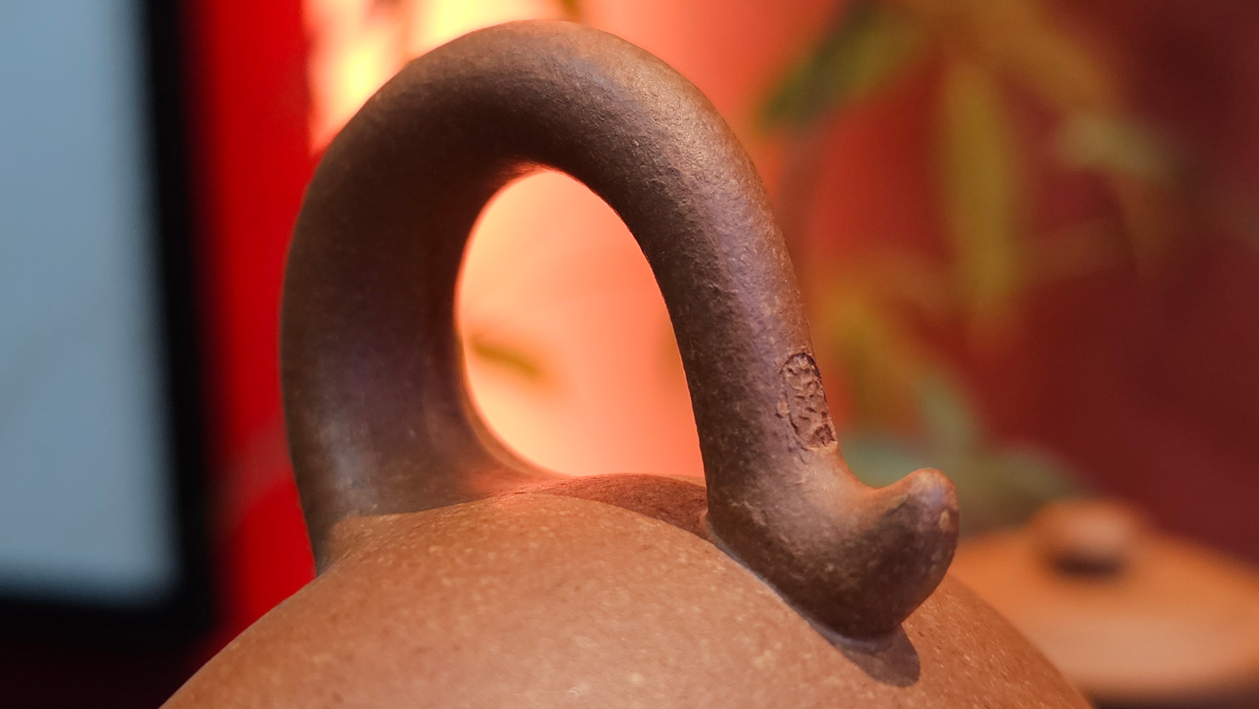 Fang Gu 仿古, 204.5ml, Huang Jiang Po Ni 黄降坡泥, by our Collaborative Craftsman Chen Fa Chu 陈法初 。