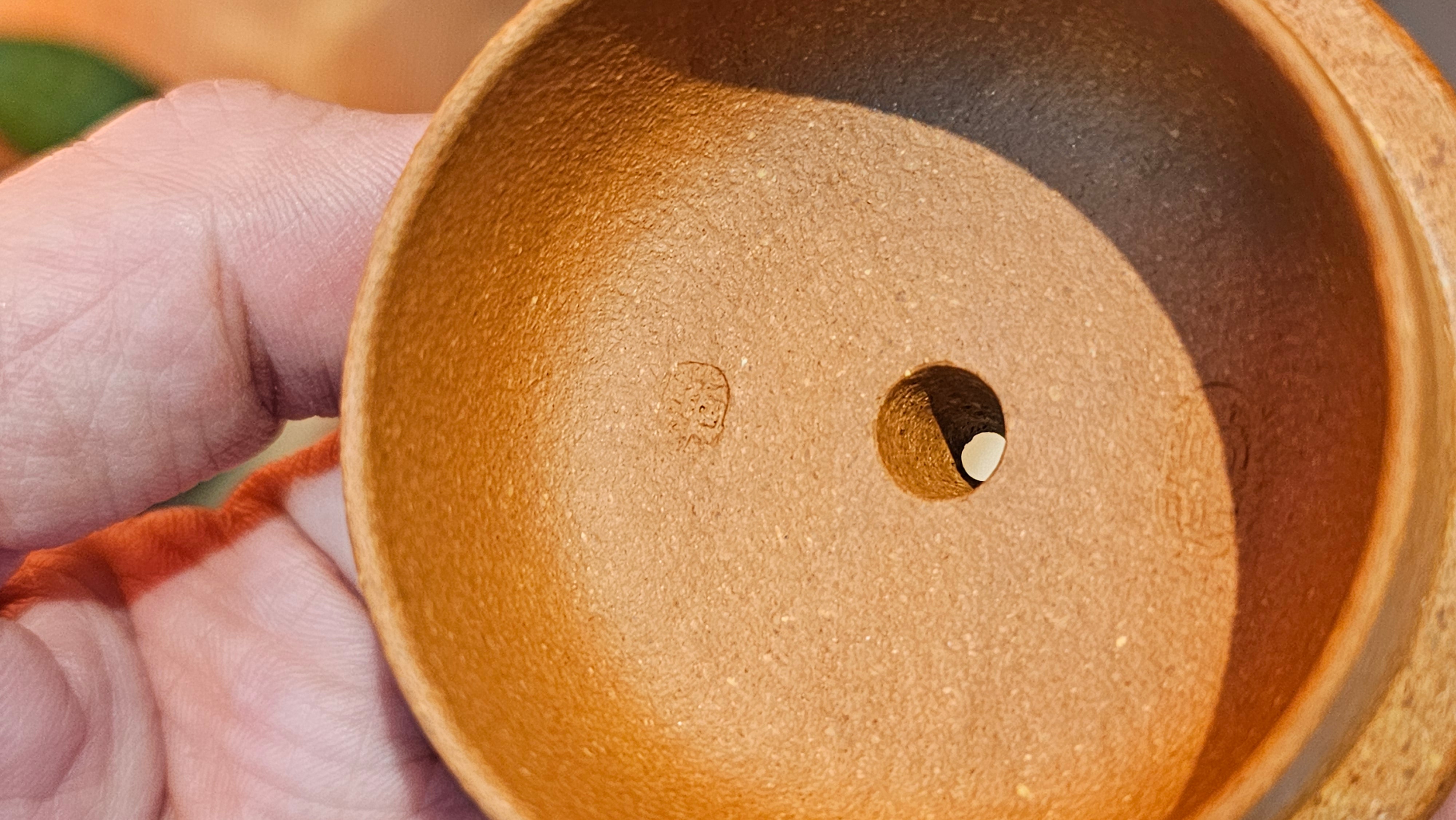 Fang Gu 仿古, 204.5ml, Huang Jiang Po Ni 黄降坡泥, by our Collaborative Craftsman Chen Fa Chu 陈法初 。