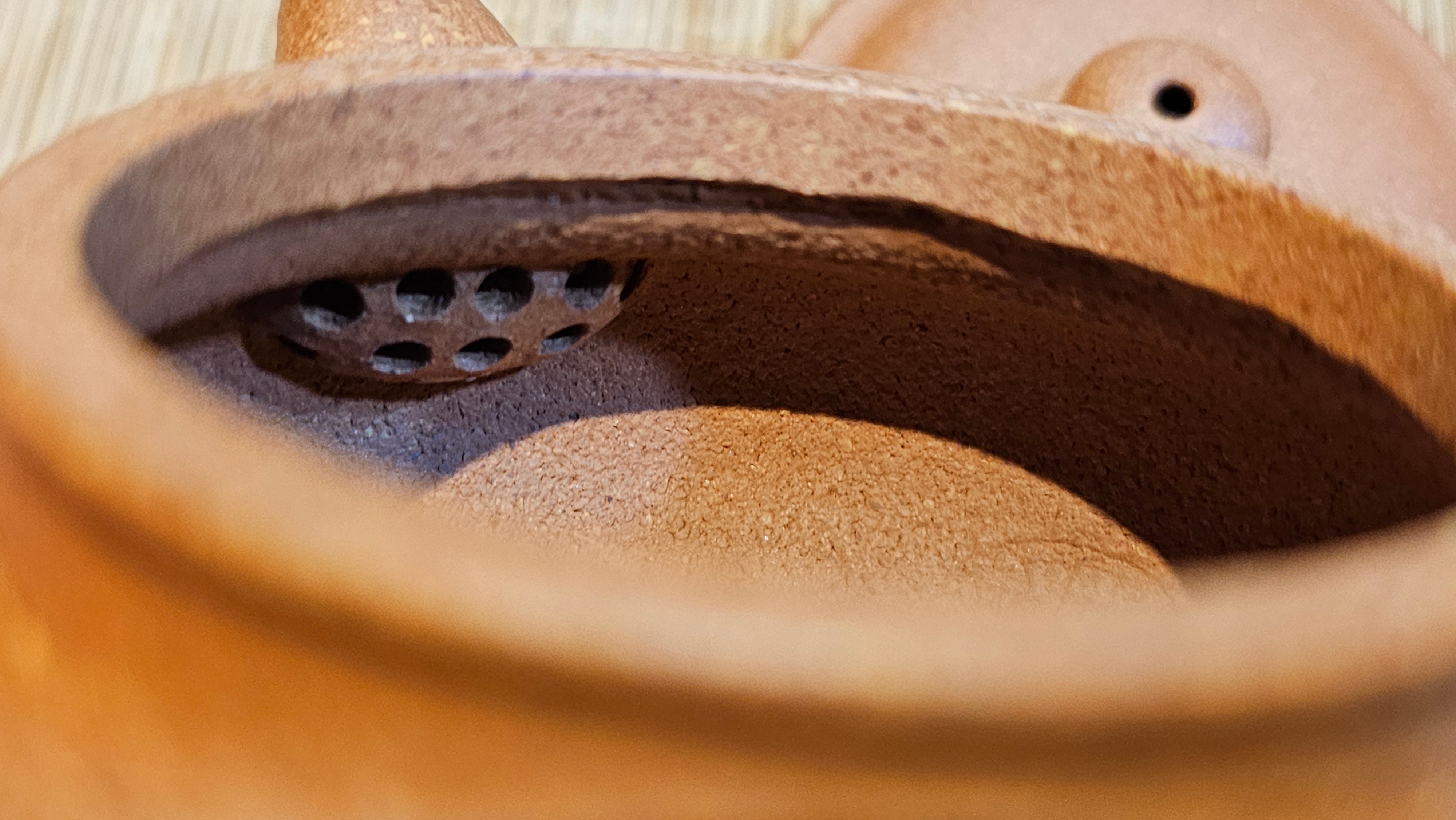 Fang Gu 仿古, 204.5ml, Huang Jiang Po Ni 黄降坡泥, by our Collaborative Craftsman Chen Fa Chu 陈法初 。