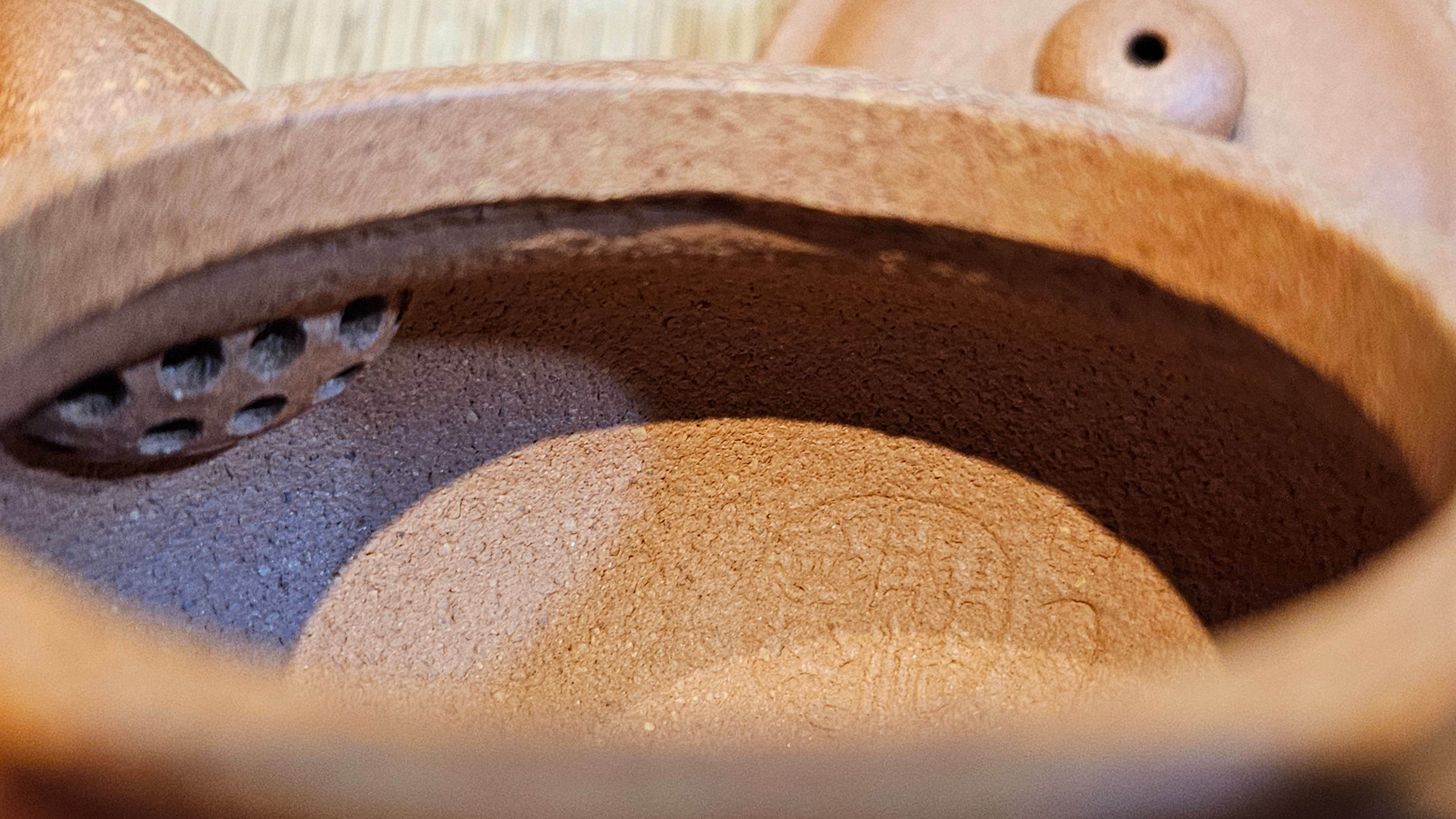 Fang Gu 仿古, 204.5ml, Huang Jiang Po Ni 黄降坡泥, by our Collaborative Craftsman Chen Fa Chu 陈法初 。