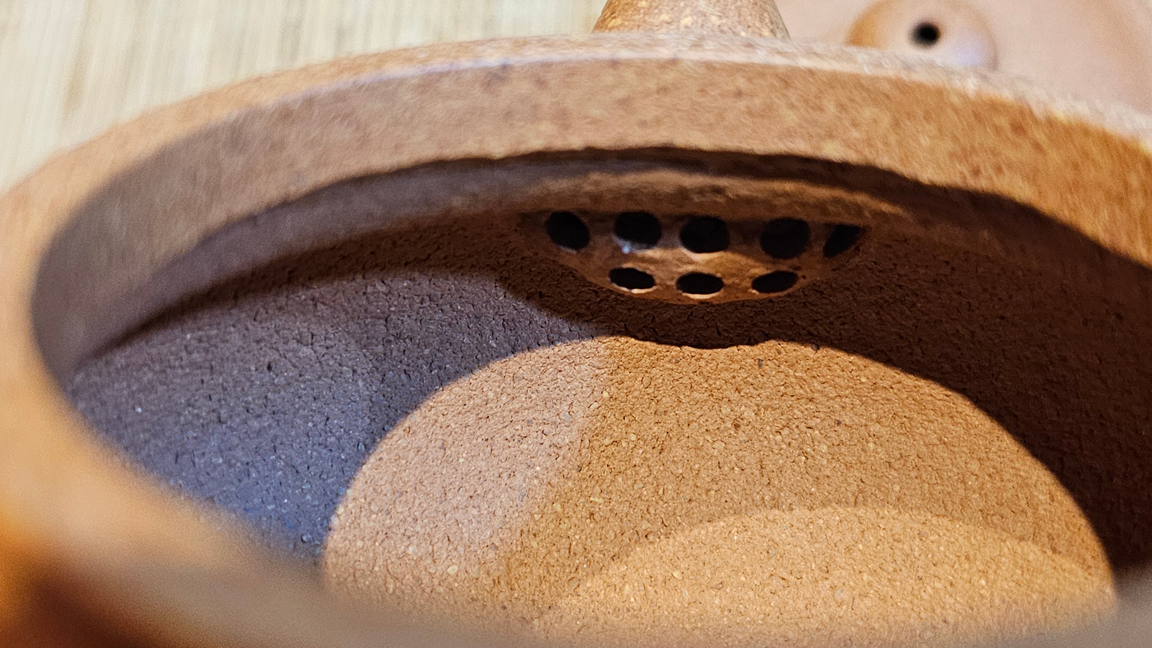 Fang Gu 仿古, 204.5ml, Huang Jiang Po Ni 黄降坡泥, by our Collaborative Craftsman Chen Fa Chu 陈法初 。