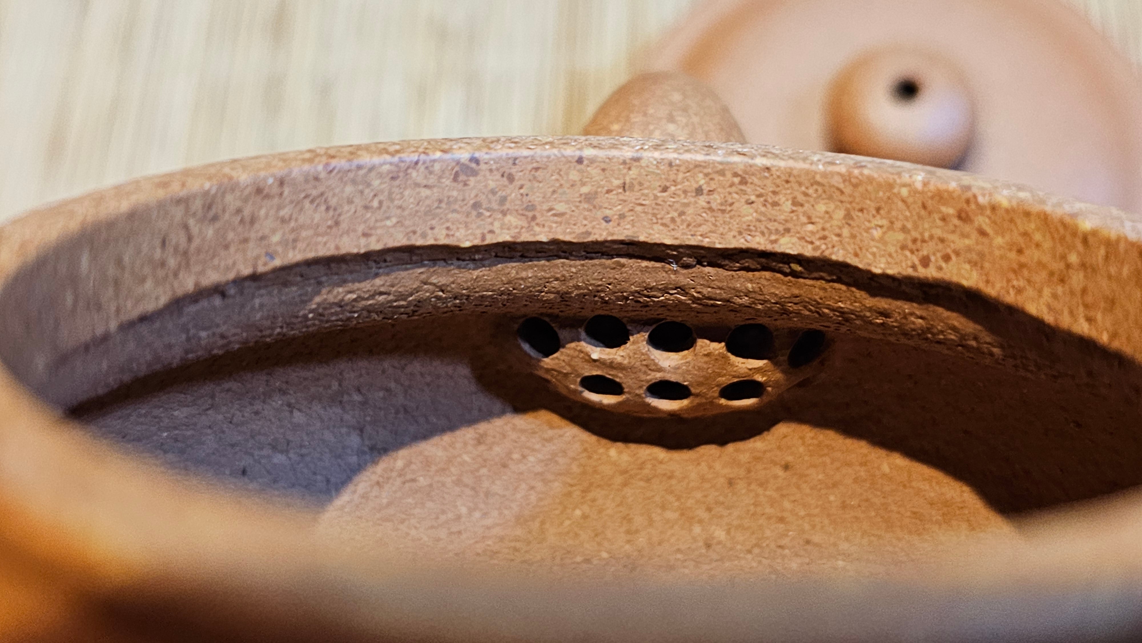 Fang Gu 仿古, 204.5ml, Huang Jiang Po Ni 黄降坡泥, by our Collaborative Craftsman Chen Fa Chu 陈法初 。