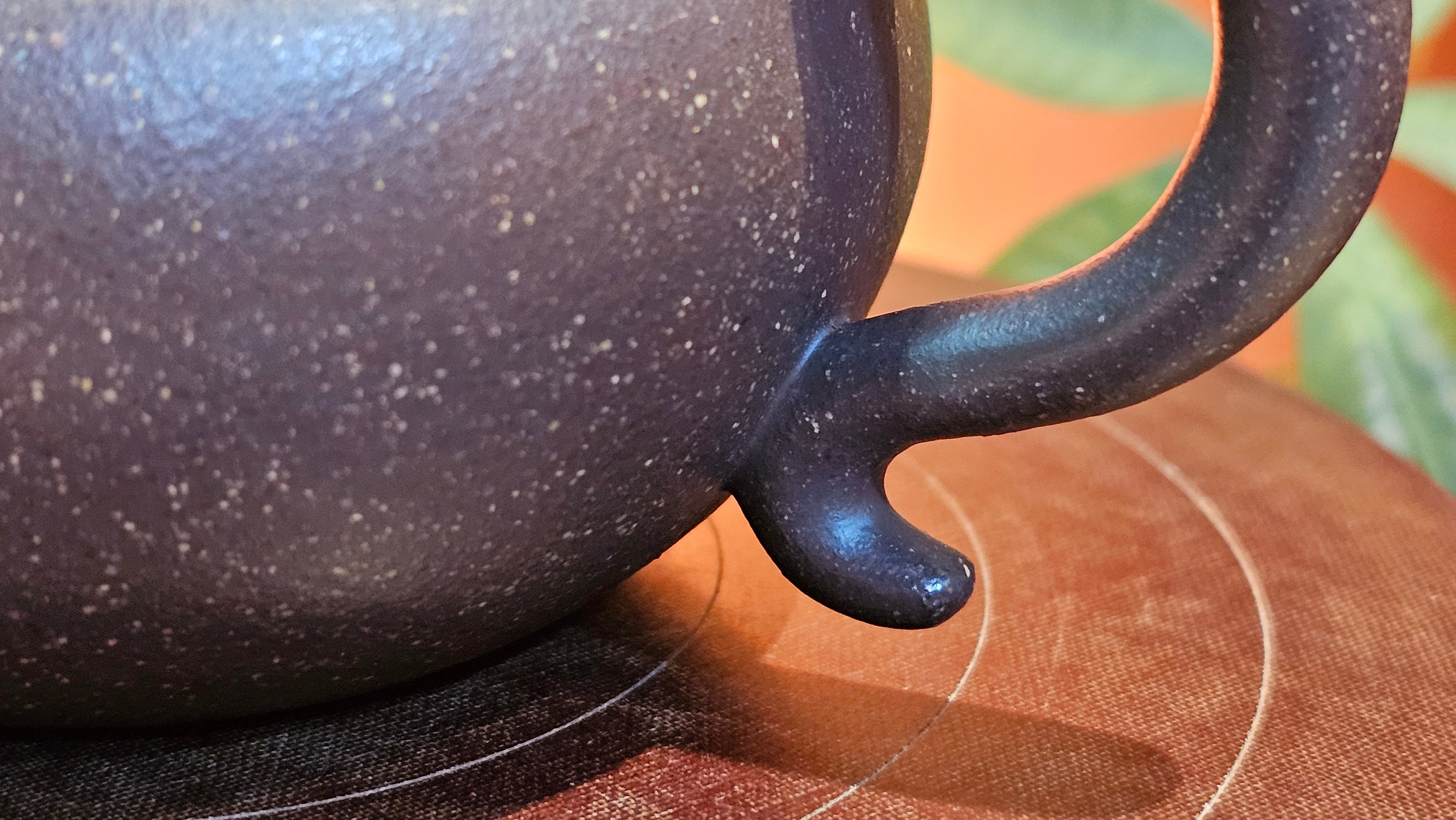 Lian Zi 莲子, 261.0ml, Lao Zi Ni 老紫泥 (Particular High Graininess, and Low Sieve Count), by Craftsman Chen Fa Chu 陈法初。