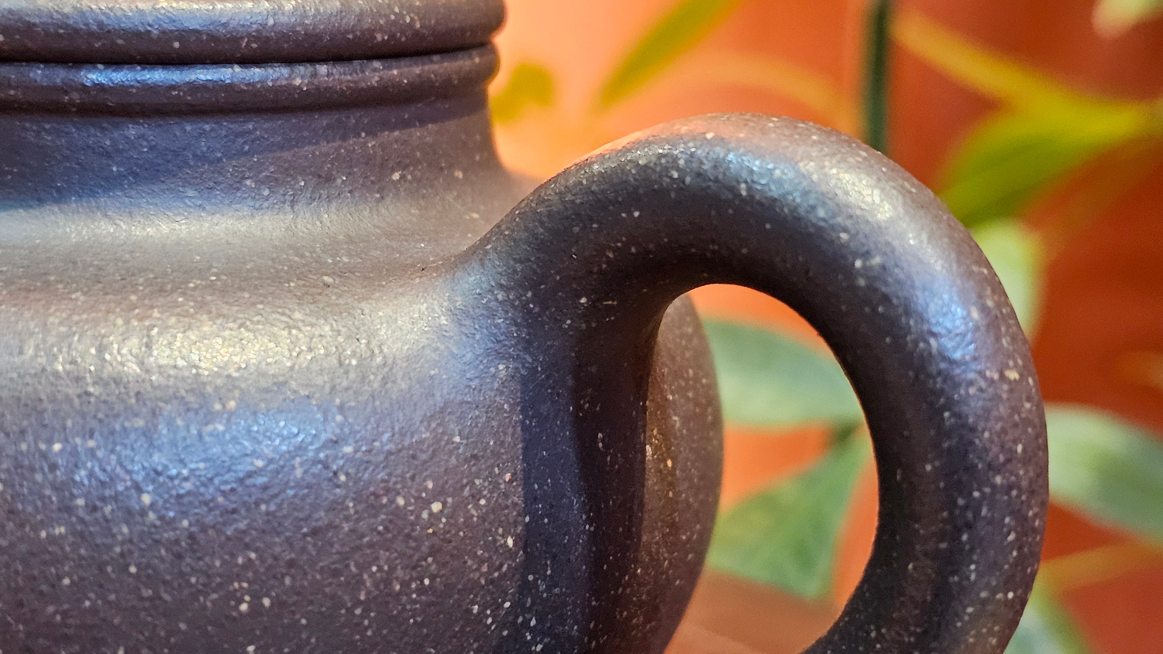 Lian Zi 莲子, 261.0ml, Lao Zi Ni 老紫泥 (Particular High Graininess, and Low Sieve Count), by Craftsman Chen Fa Chu 陈法初。