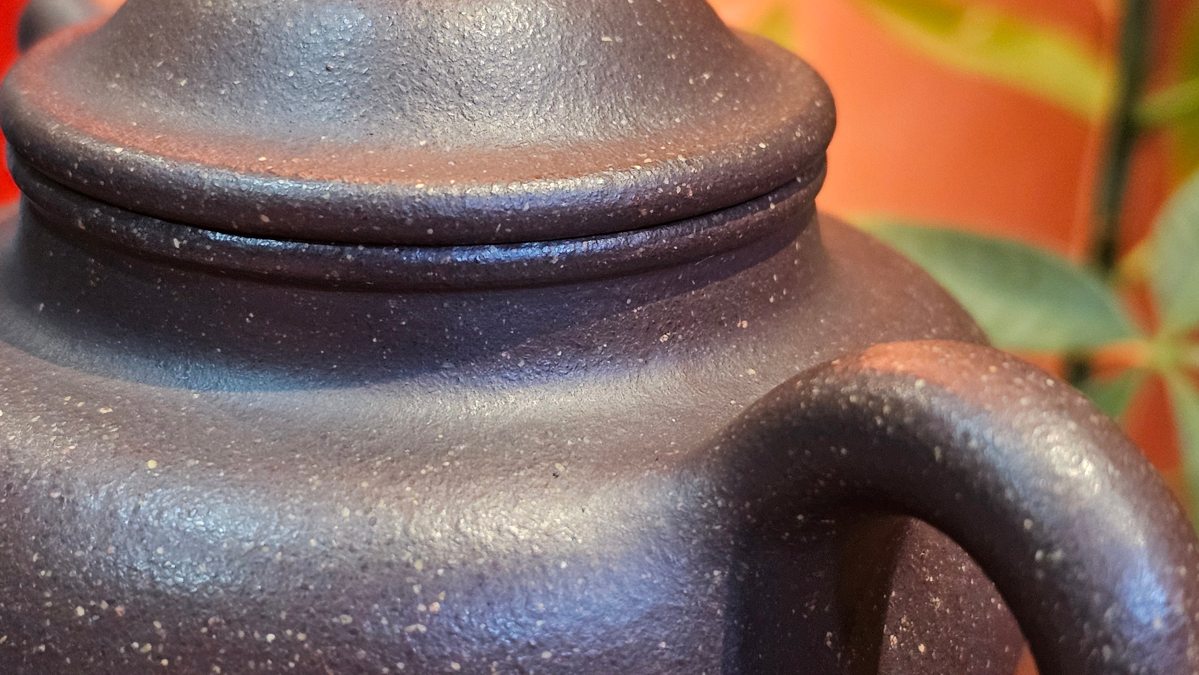 Lian Zi 莲子, 261.0ml, Lao Zi Ni 老紫泥 (Particular High Graininess, and Low Sieve Count), by Craftsman Chen Fa Chu 陈法初。