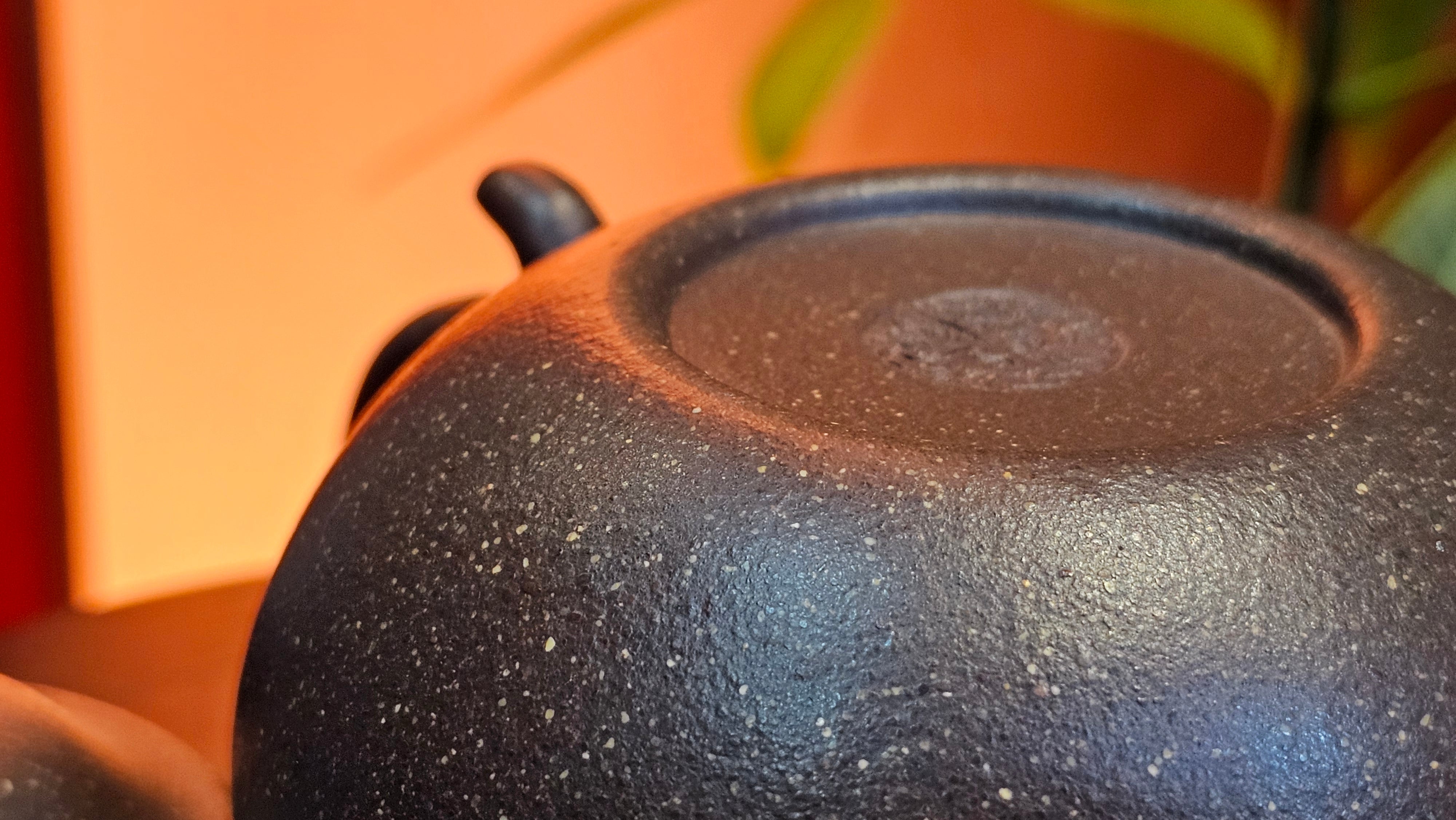 Lian Zi 莲子, 261.0ml, Lao Zi Ni 老紫泥 (Particular High Graininess, and Low Sieve Count), by Craftsman Chen Fa Chu 陈法初。