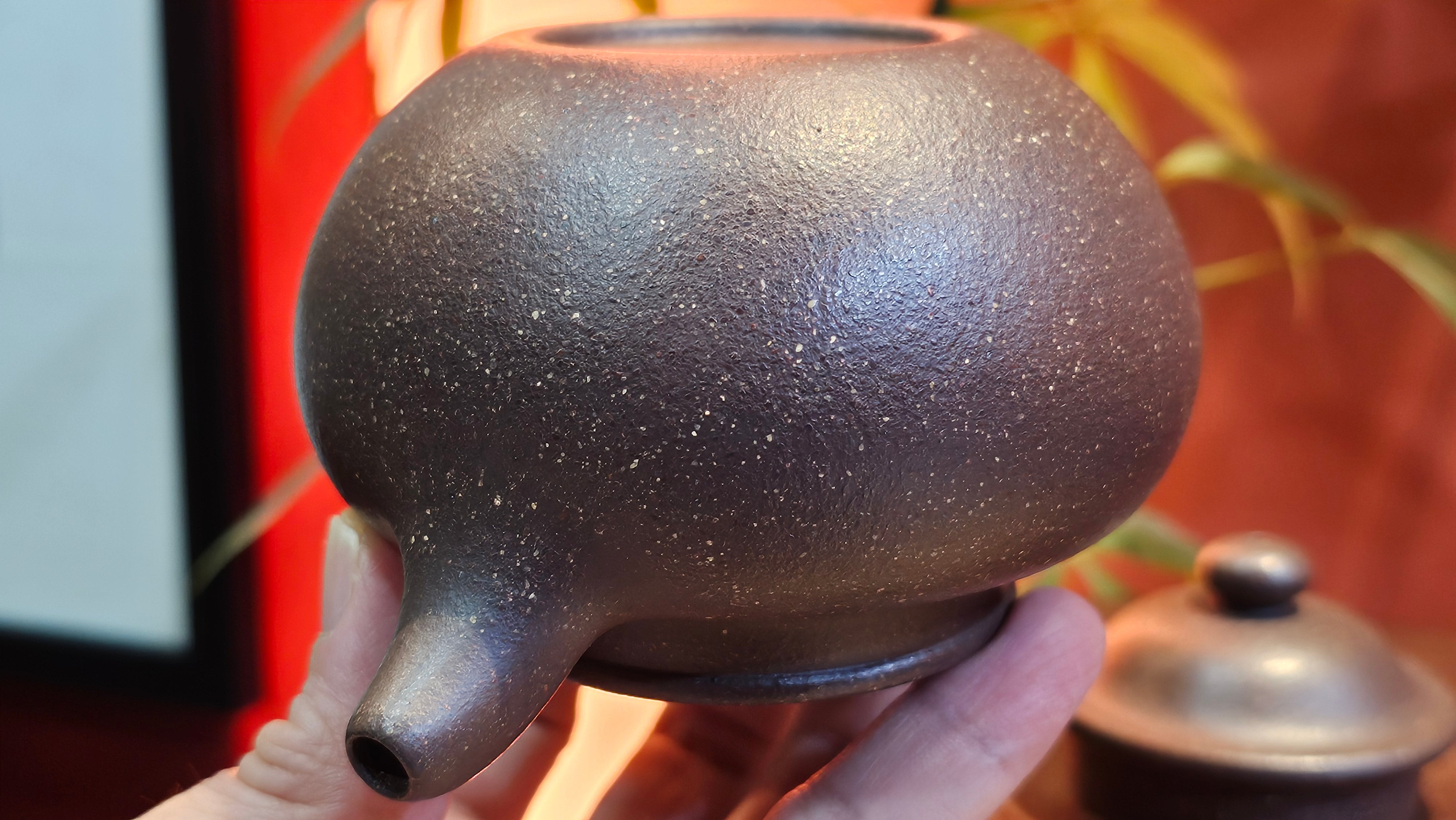 Lian Zi 莲子, 261.0ml, Lao Zi Ni 老紫泥 (Particular High Graininess, and Low Sieve Count), by Craftsman Chen Fa Chu 陈法初。