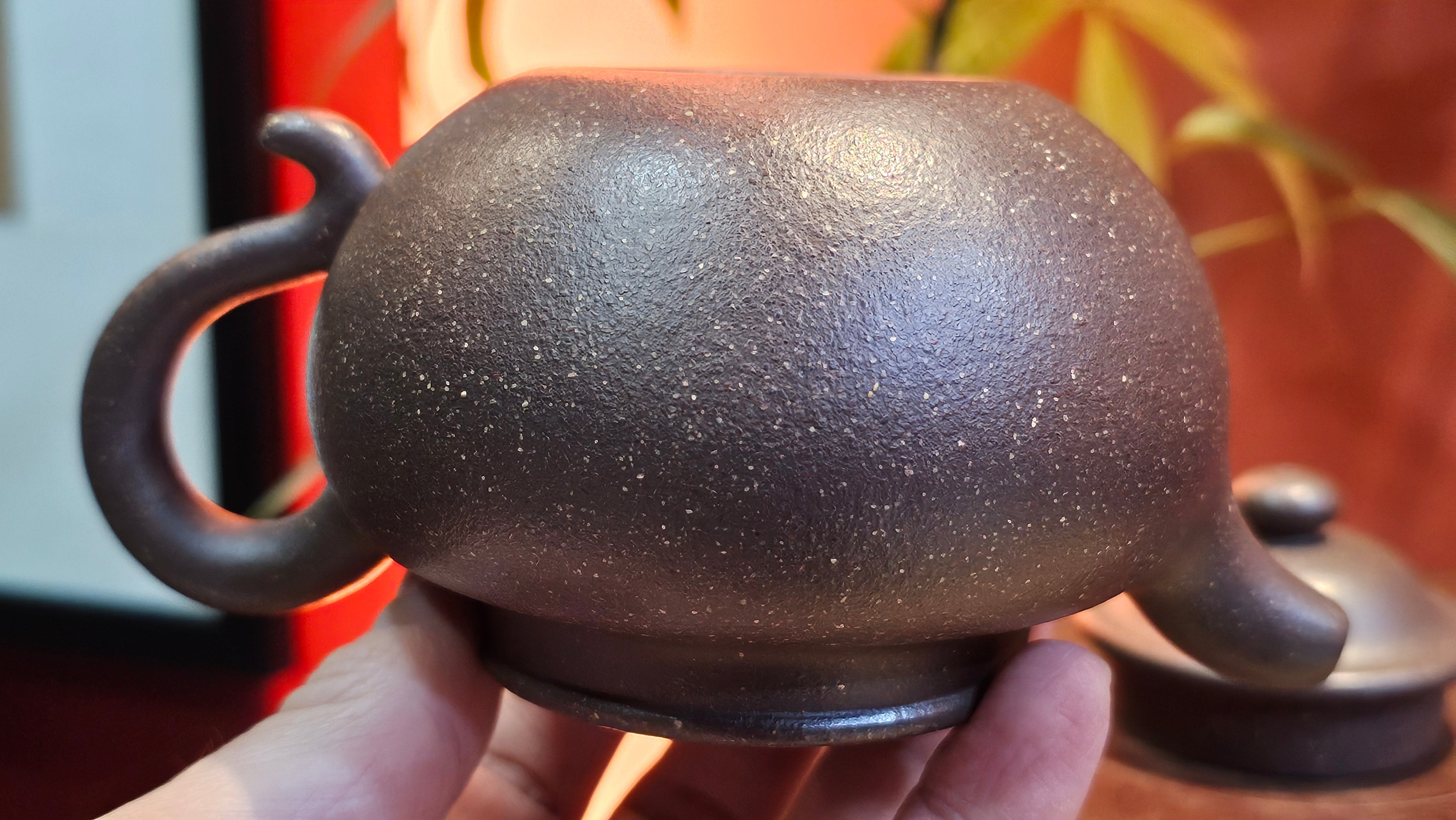 Lian Zi 莲子, 261.0ml, Lao Zi Ni 老紫泥 (Particular High Graininess, and Low Sieve Count), by Craftsman Chen Fa Chu 陈法初。