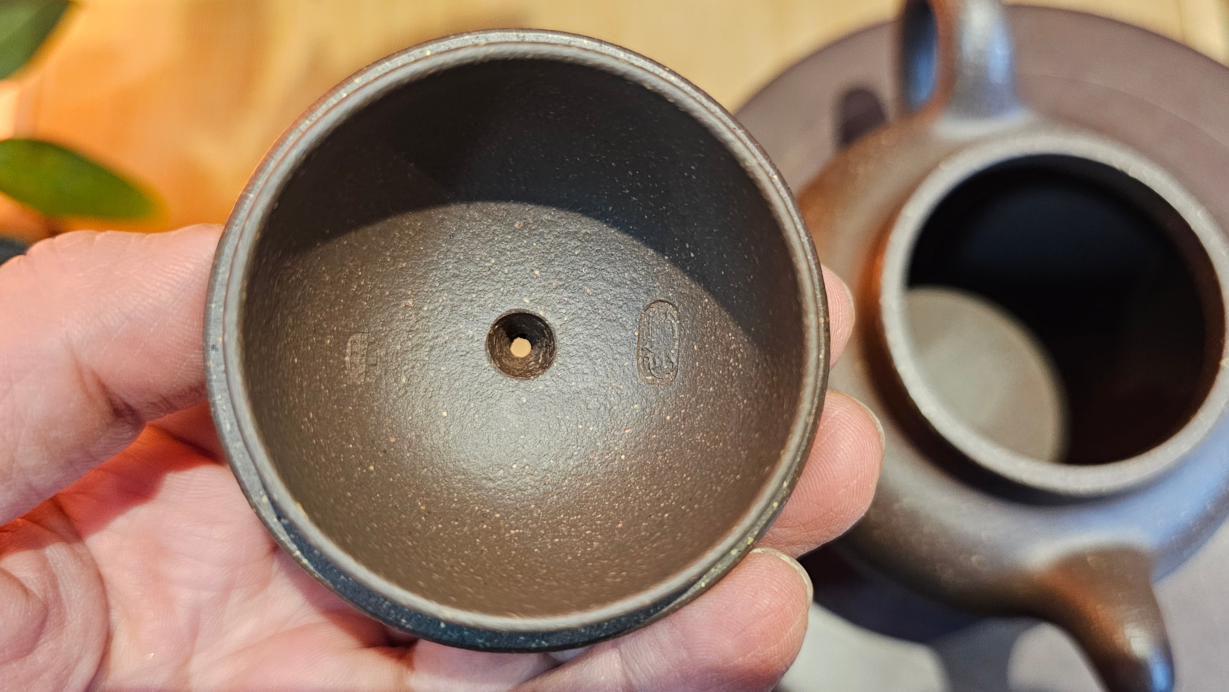 Lian Zi 莲子, 261.0ml, Lao Zi Ni 老紫泥 (Particular High Graininess, and Low Sieve Count), by Craftsman Chen Fa Chu 陈法初。