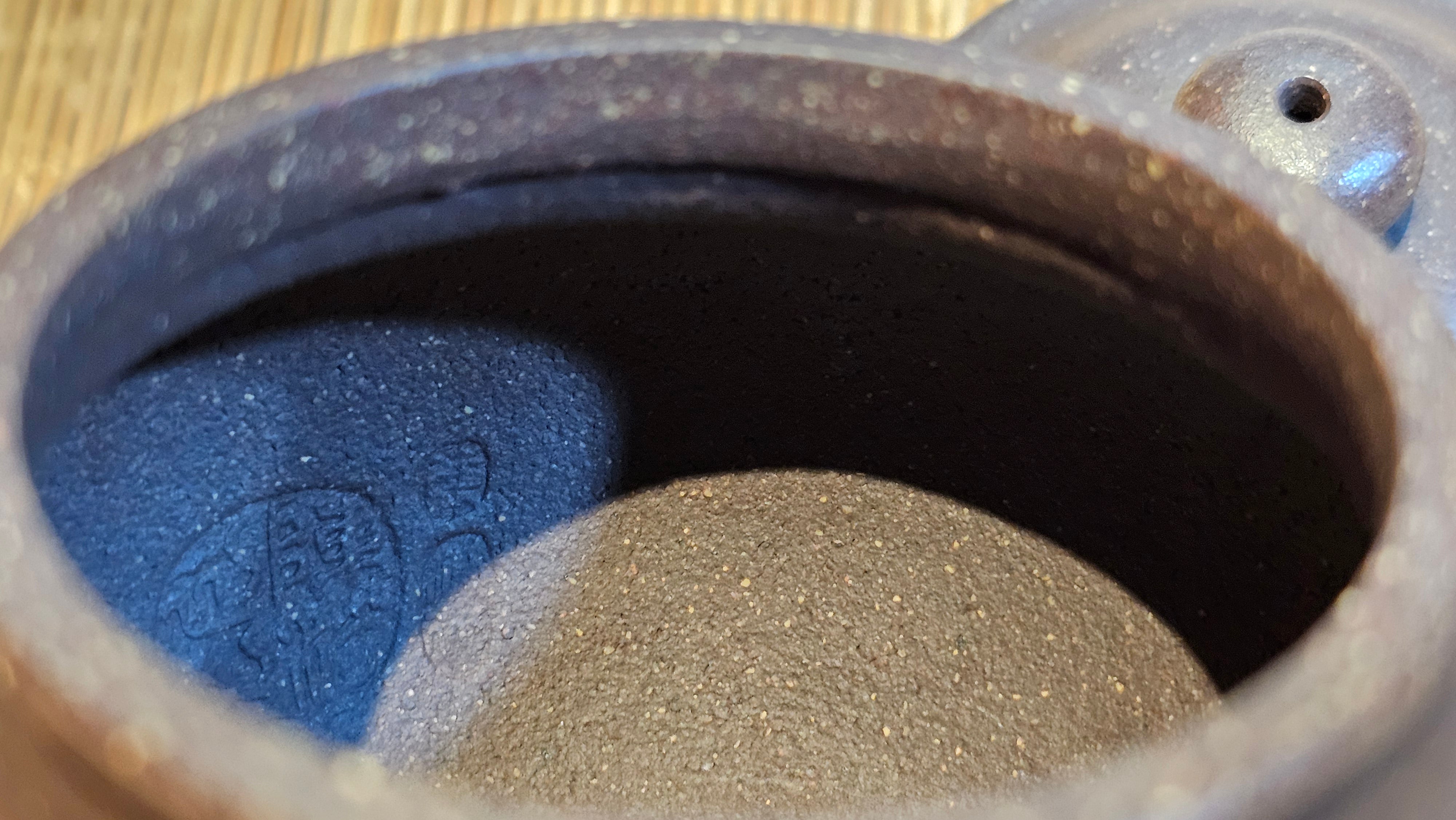 Lian Zi 莲子, 261.0ml, Lao Zi Ni 老紫泥 (Particular High Graininess, and Low Sieve Count), by Craftsman Chen Fa Chu 陈法初。