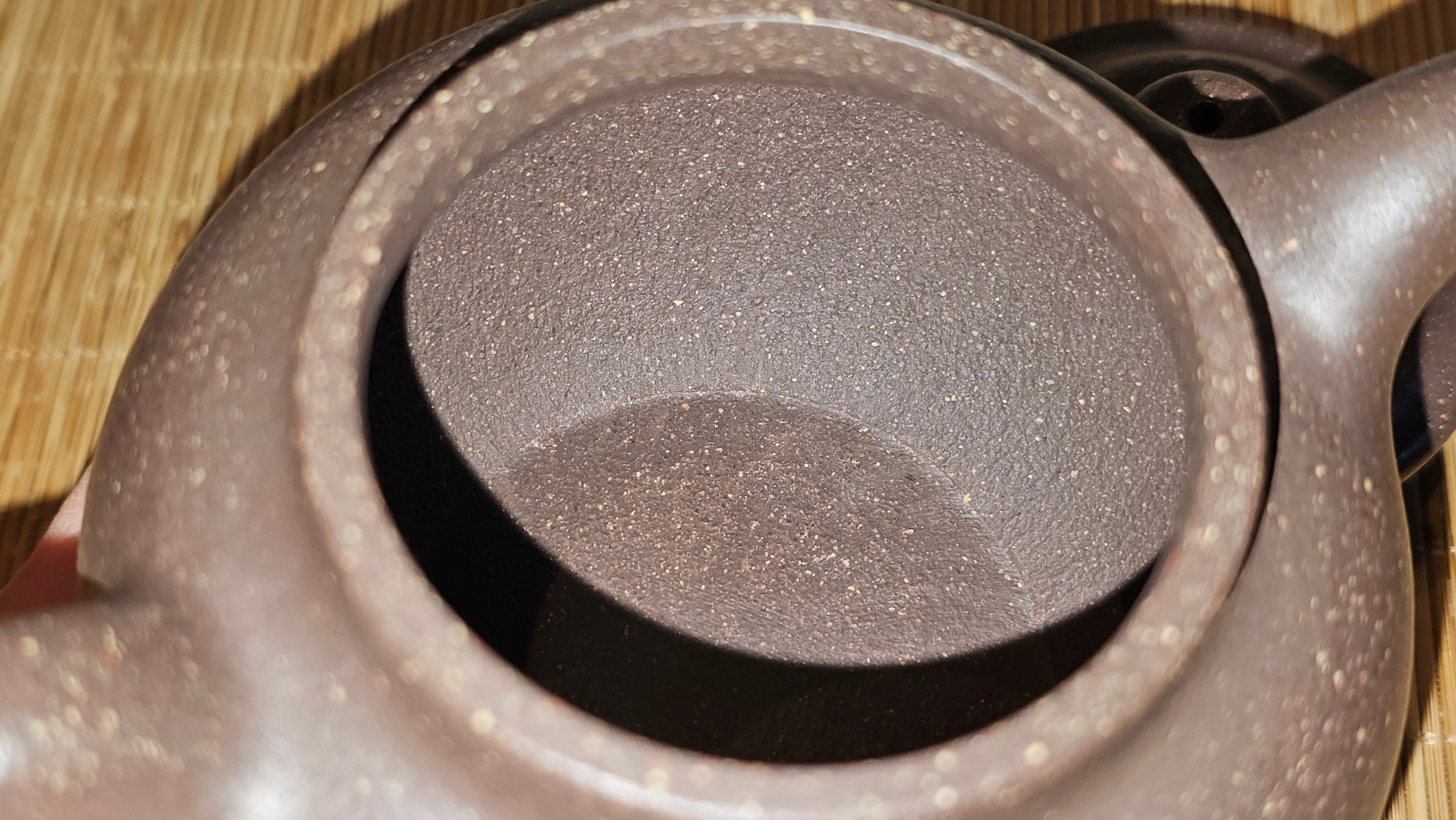 Lian Zi 莲子, 261.0ml, Lao Zi Ni 老紫泥 (Particular High Graininess, and Low Sieve Count), by Craftsman Chen Fa Chu 陈法初。