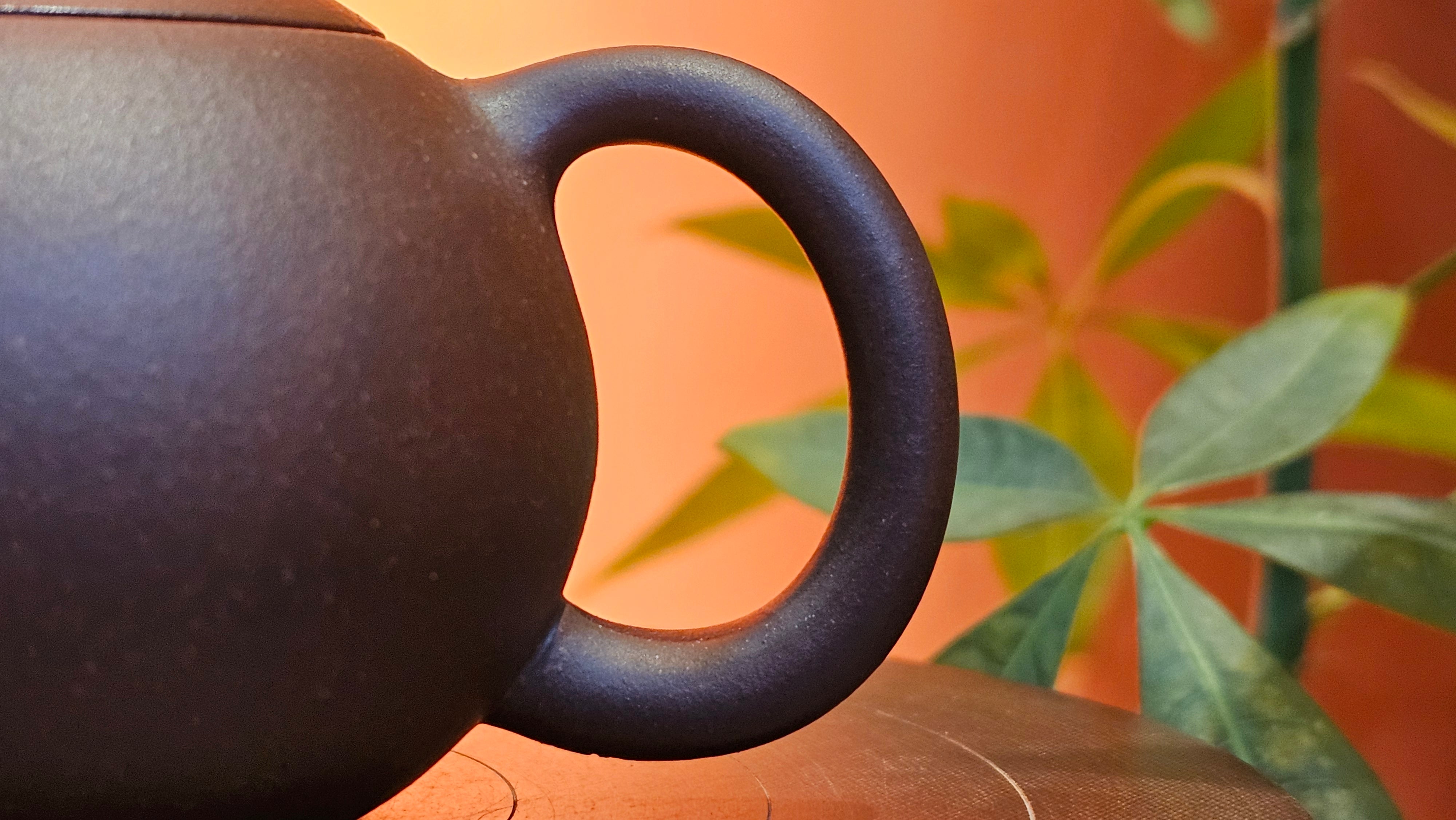 Xi Shi 西施, 155.8ml, Lao Zi Ni 老紫泥, by Craftsman Gu Xiao Ming 顾小明。