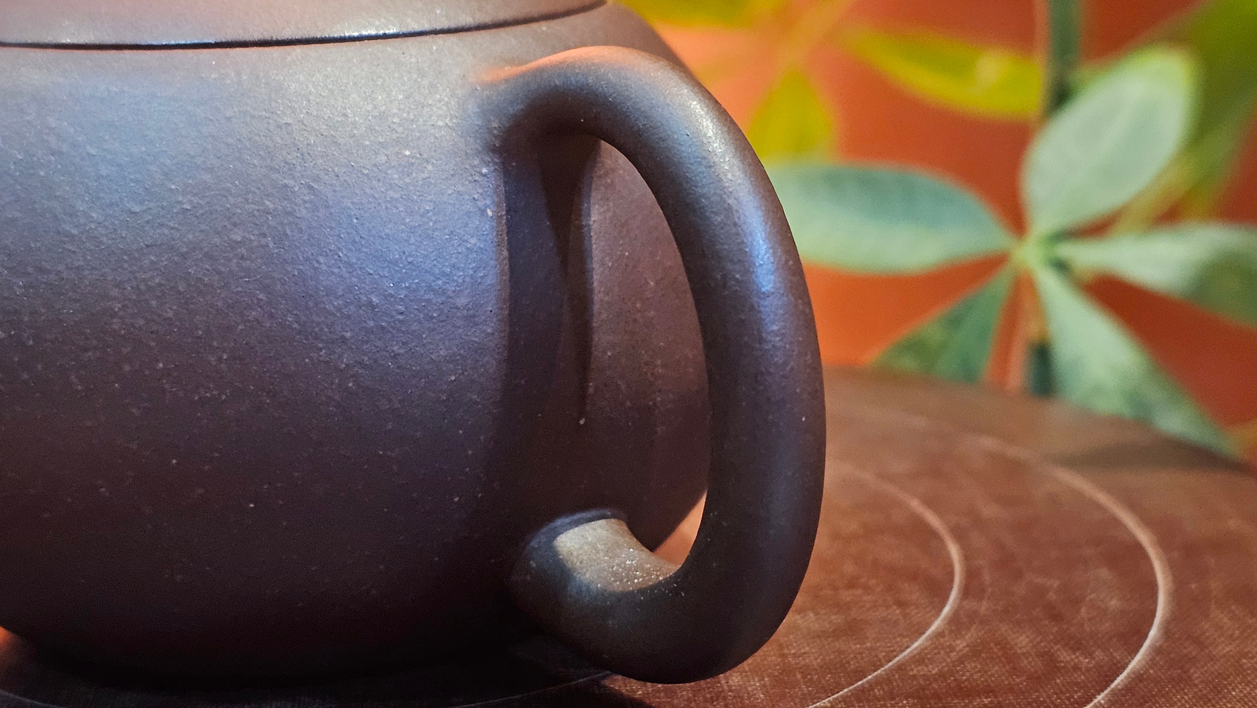 Xi Shi 西施, 155.8ml, Lao Zi Ni 老紫泥, by Craftsman Gu Xiao Ming 顾小明。