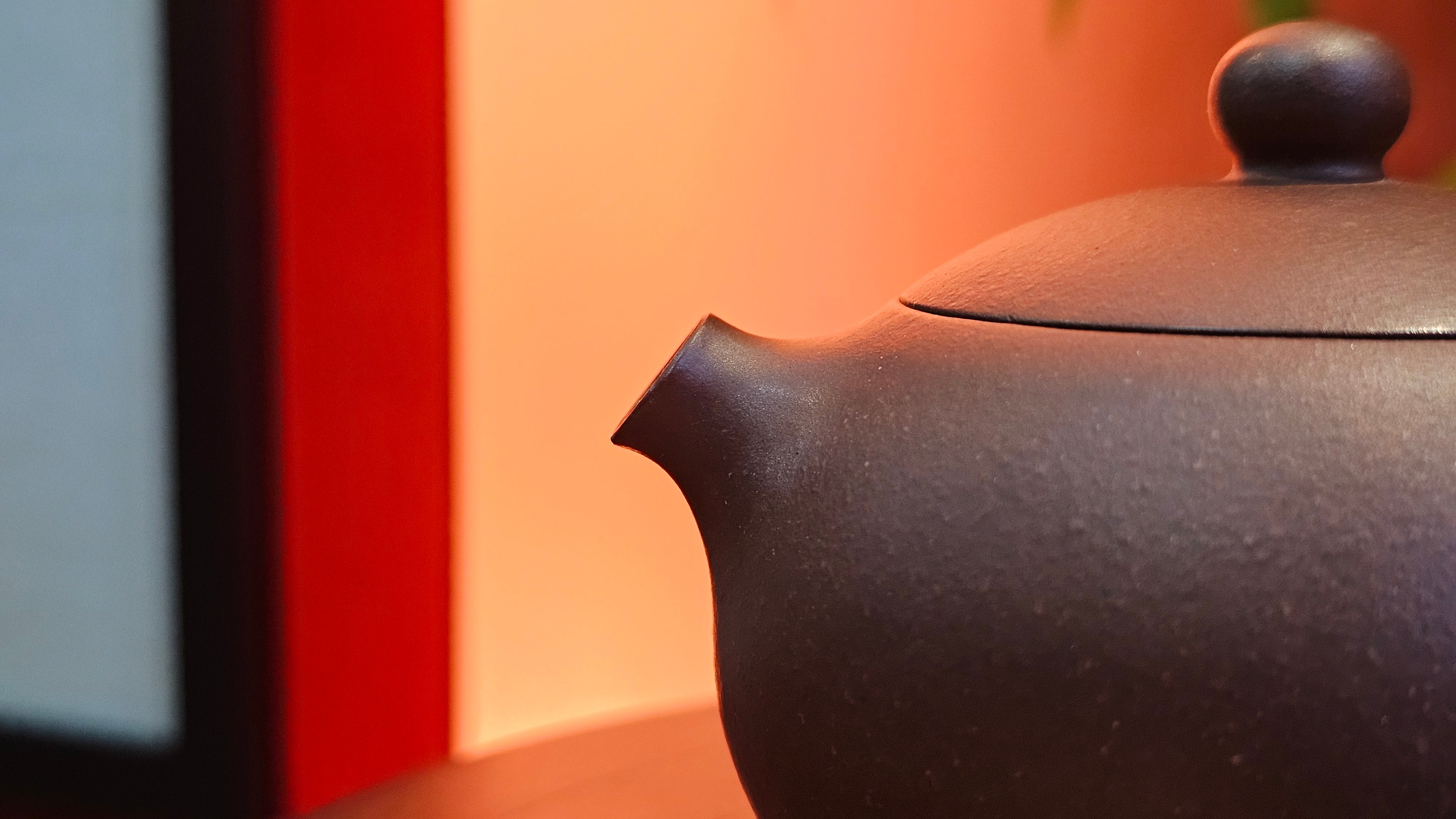 Xi Shi 西施, 155.8ml, Lao Zi Ni 老紫泥, by Craftsman Gu Xiao Ming 顾小明。