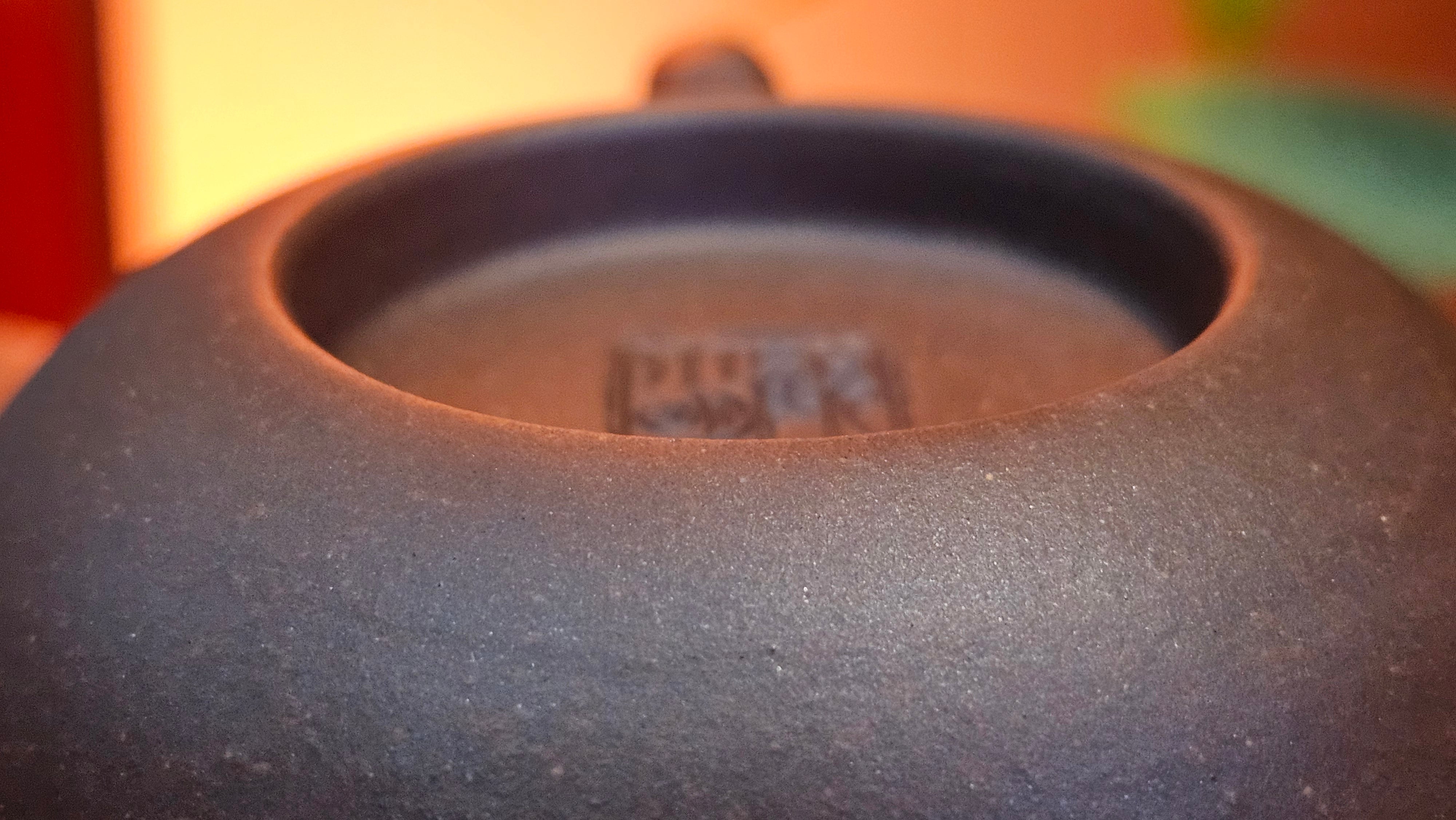 Xi Shi 西施, 155.8ml, Lao Zi Ni 老紫泥, by Craftsman Gu Xiao Ming 顾小明。