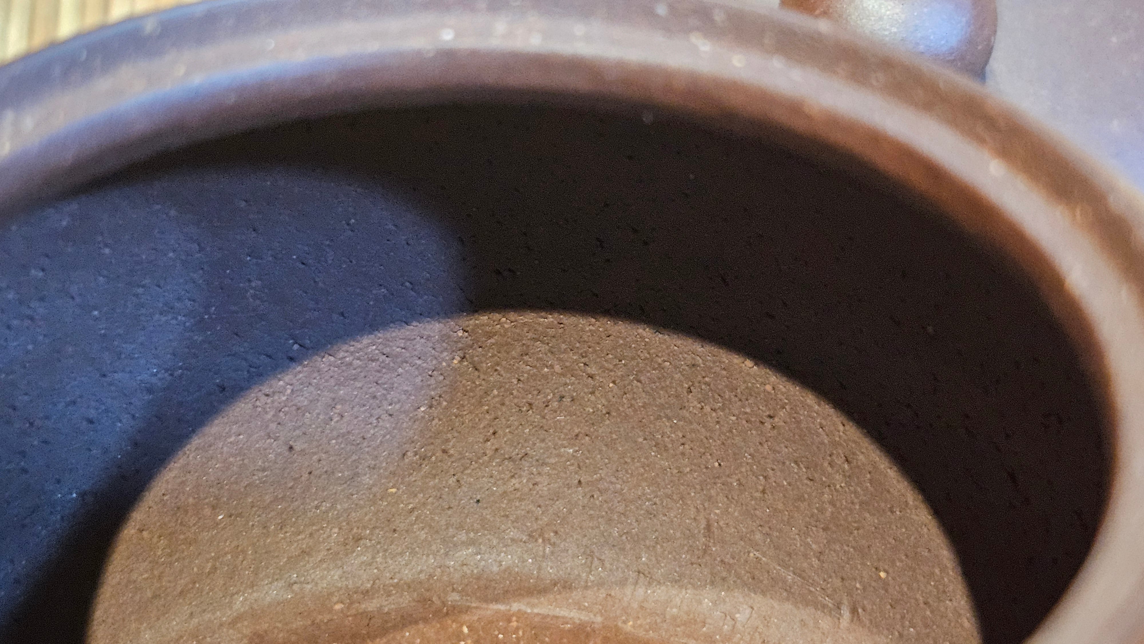 Xi Shi 西施, 155.8ml, Lao Zi Ni 老紫泥, by Craftsman Gu Xiao Ming 顾小明。