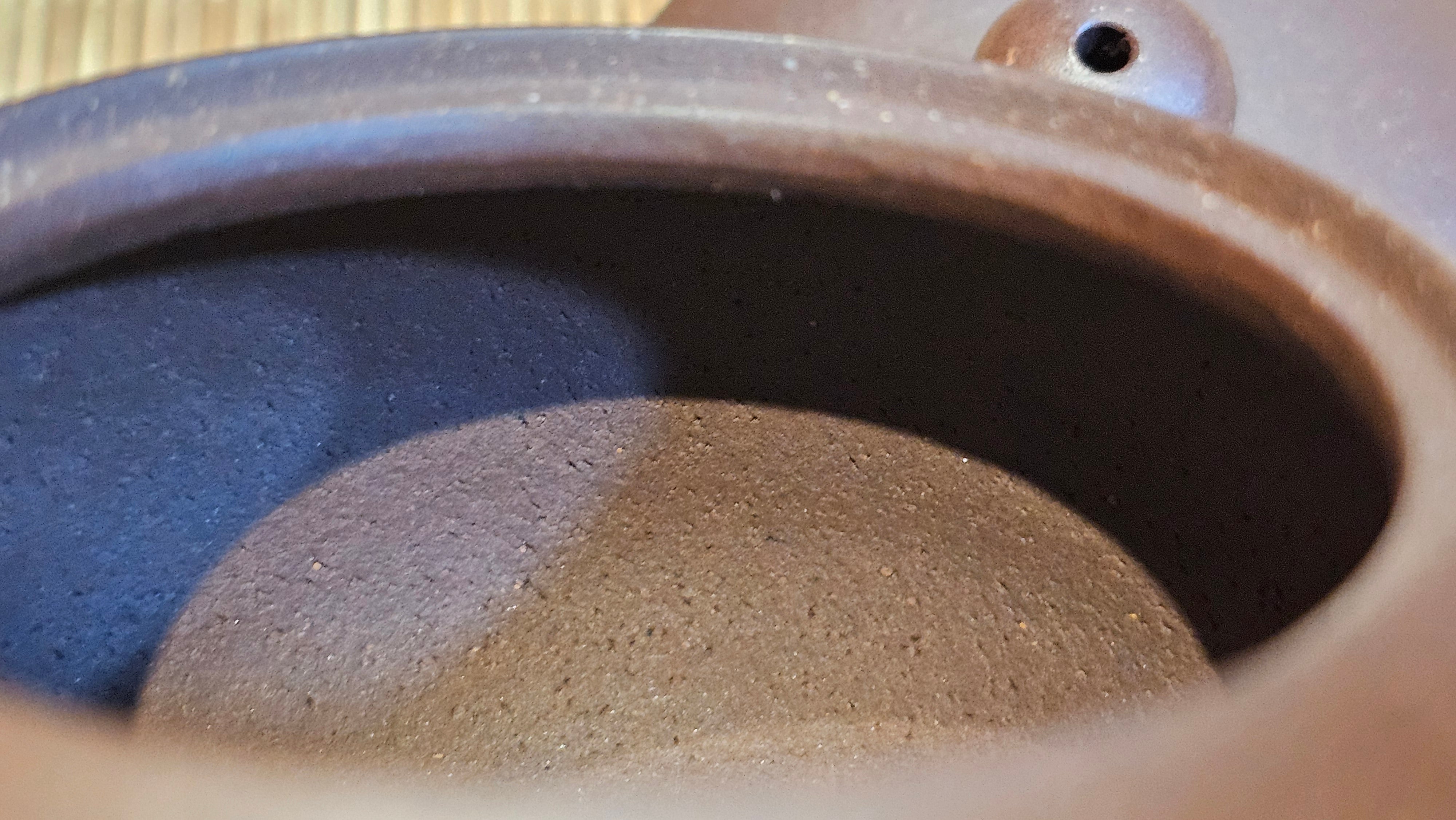 Xi Shi 西施, 155.8ml, Lao Zi Ni 老紫泥, by Craftsman Gu Xiao Ming 顾小明。