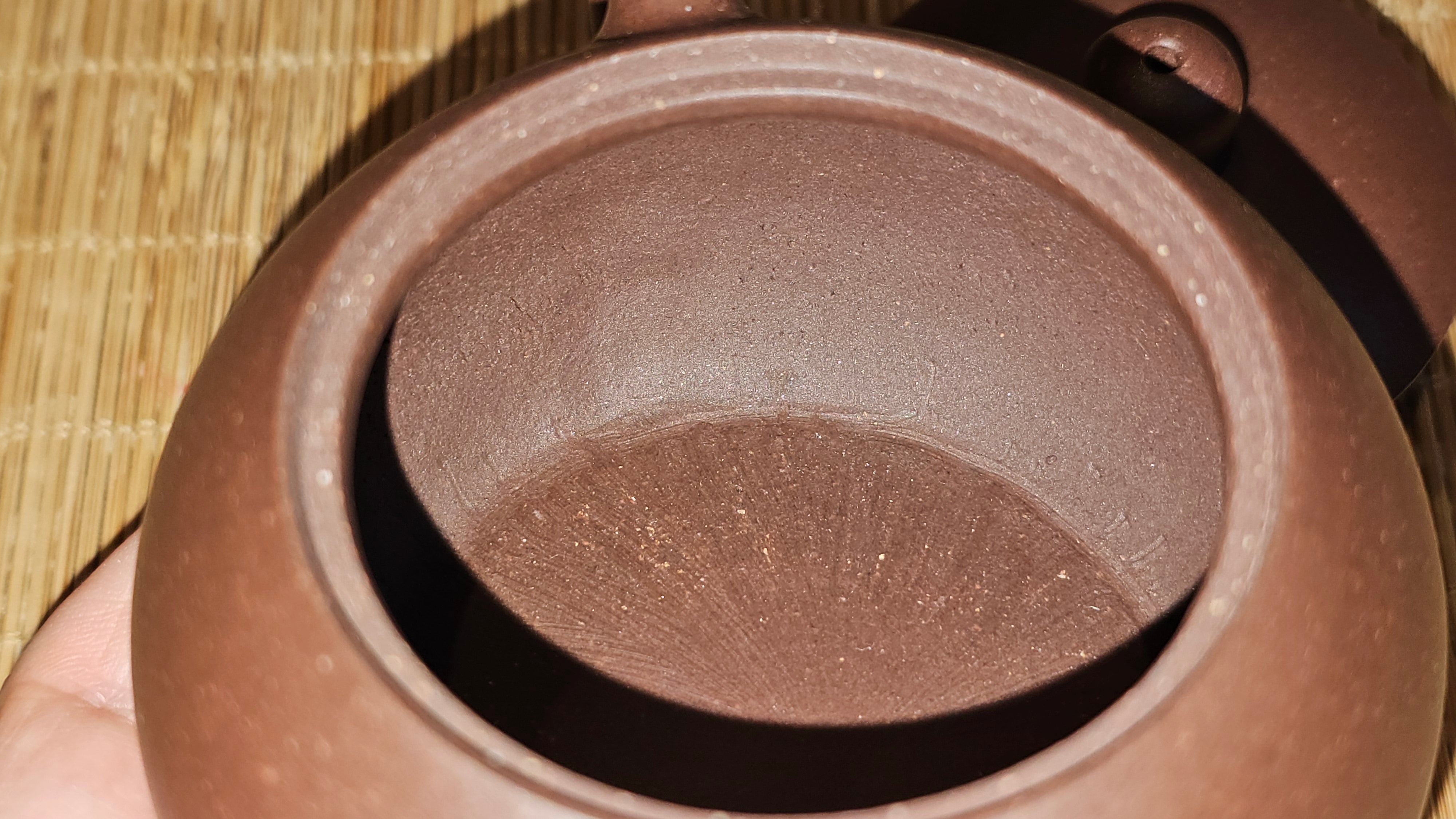 Xi Shi 西施, 155.8ml, Lao Zi Ni 老紫泥, by Craftsman Gu Xiao Ming 顾小明。