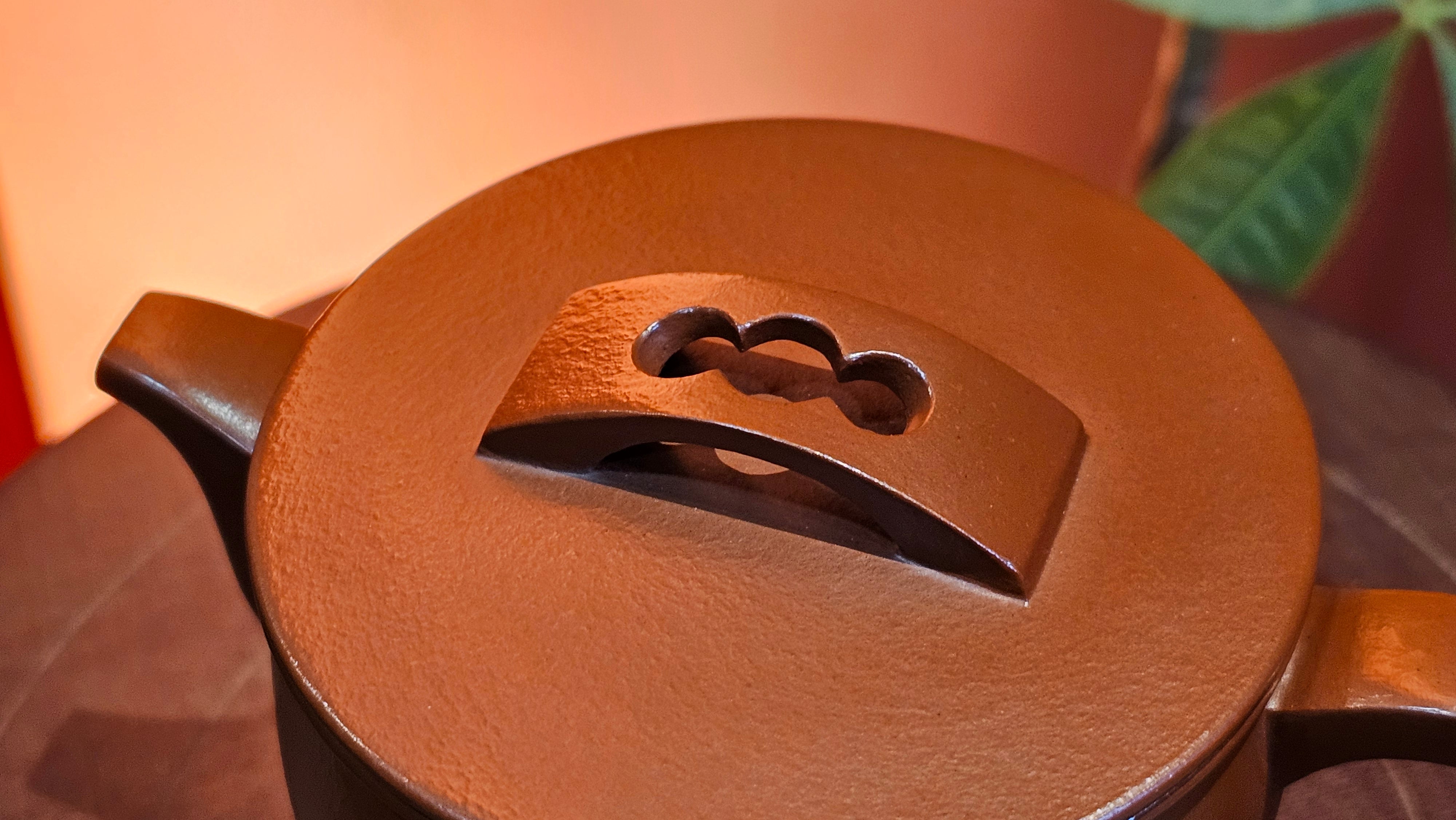 Han Wa 汉瓦, 171.5ml, Xiao Mei Yao Zhu Ni 小煤窑朱泥, by our Collaborative Craftsman Zhai Yi Yao 翟一耀。